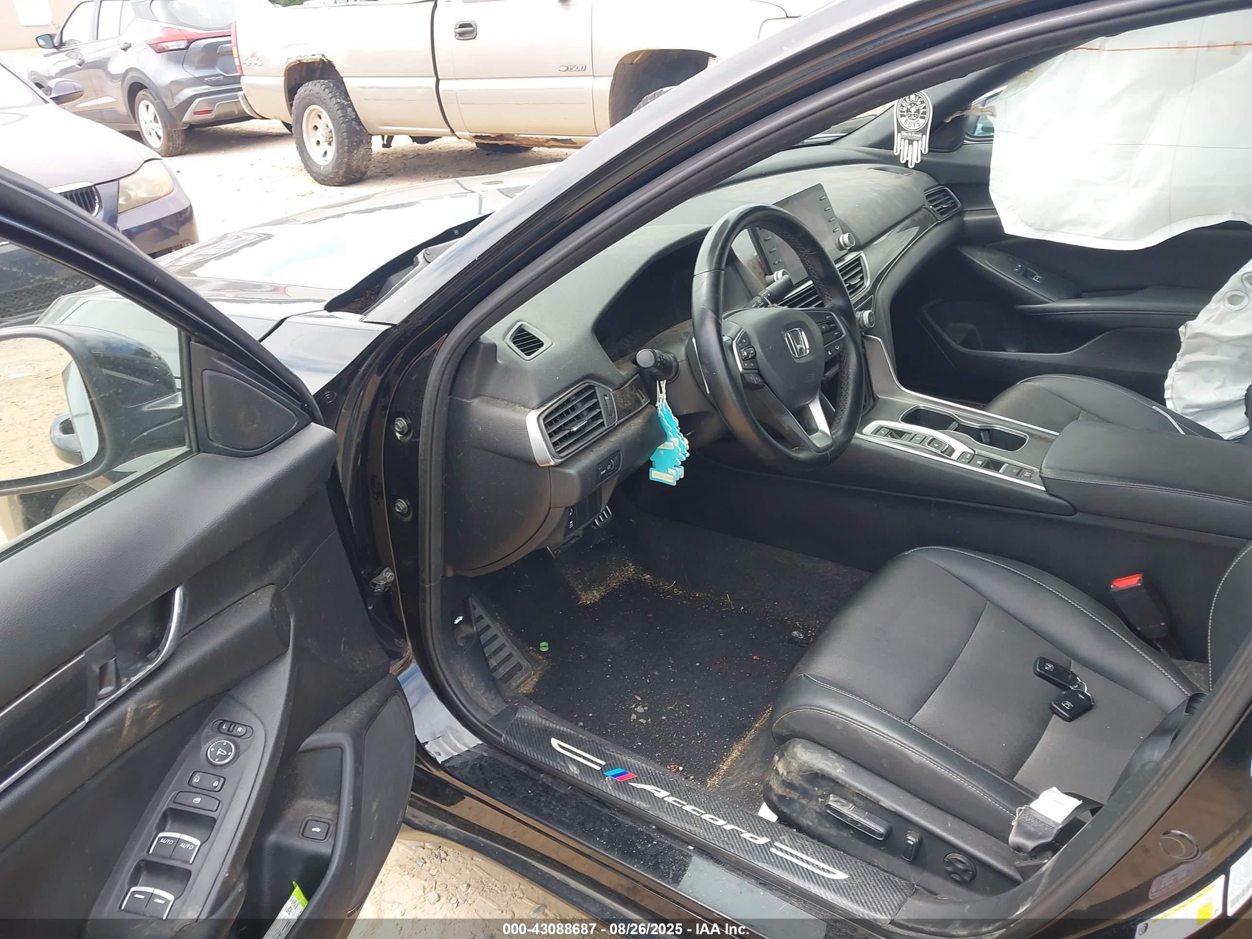 HONDA ACCORD image 5