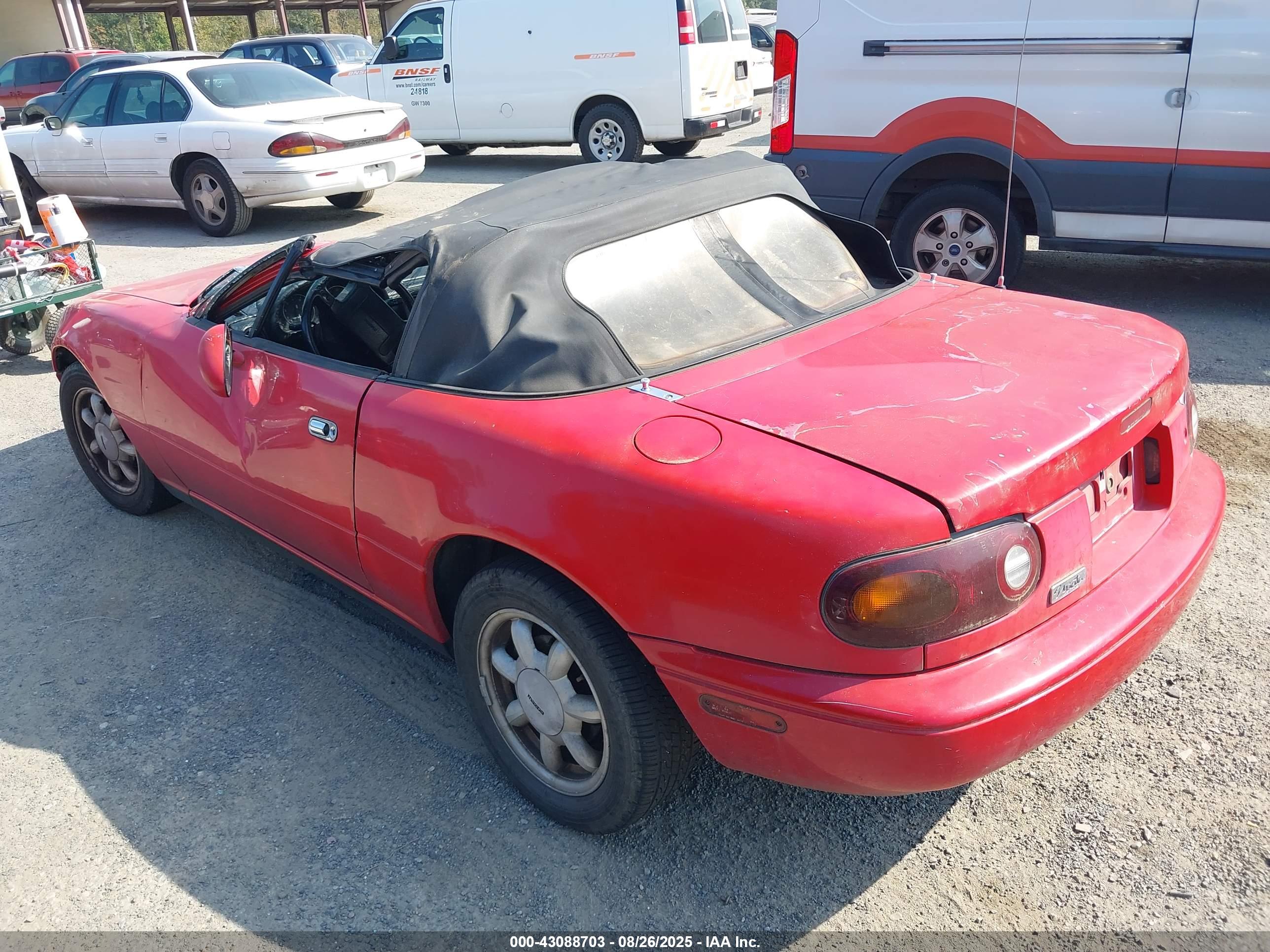 MAZDA MX-5 image 3
