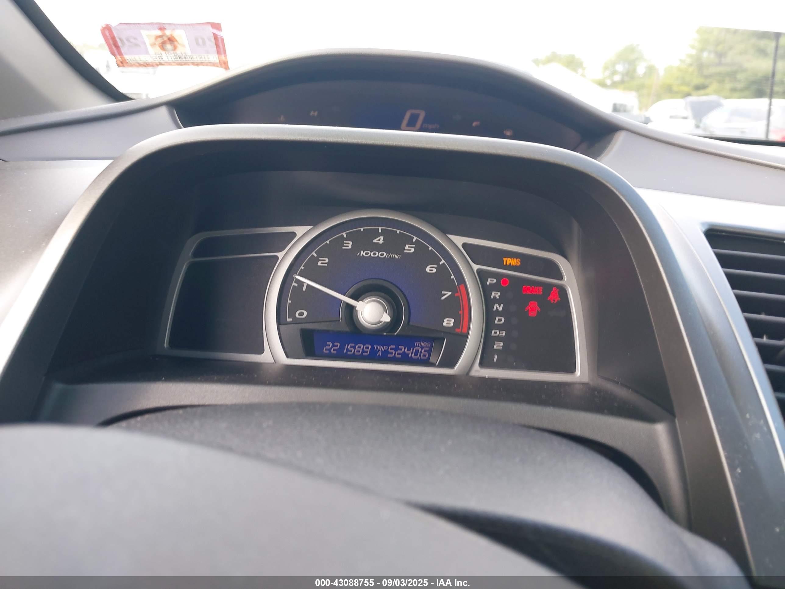 HONDA CIVIC image 7
