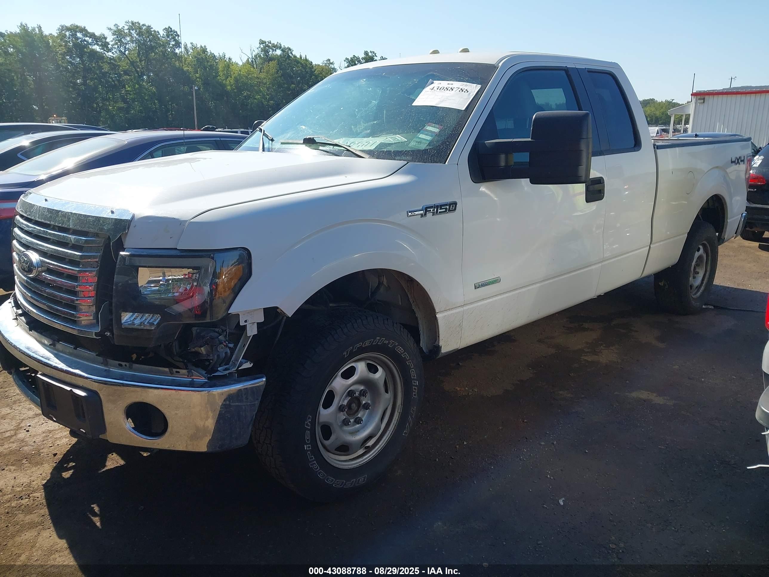 FORD F-150 image 2