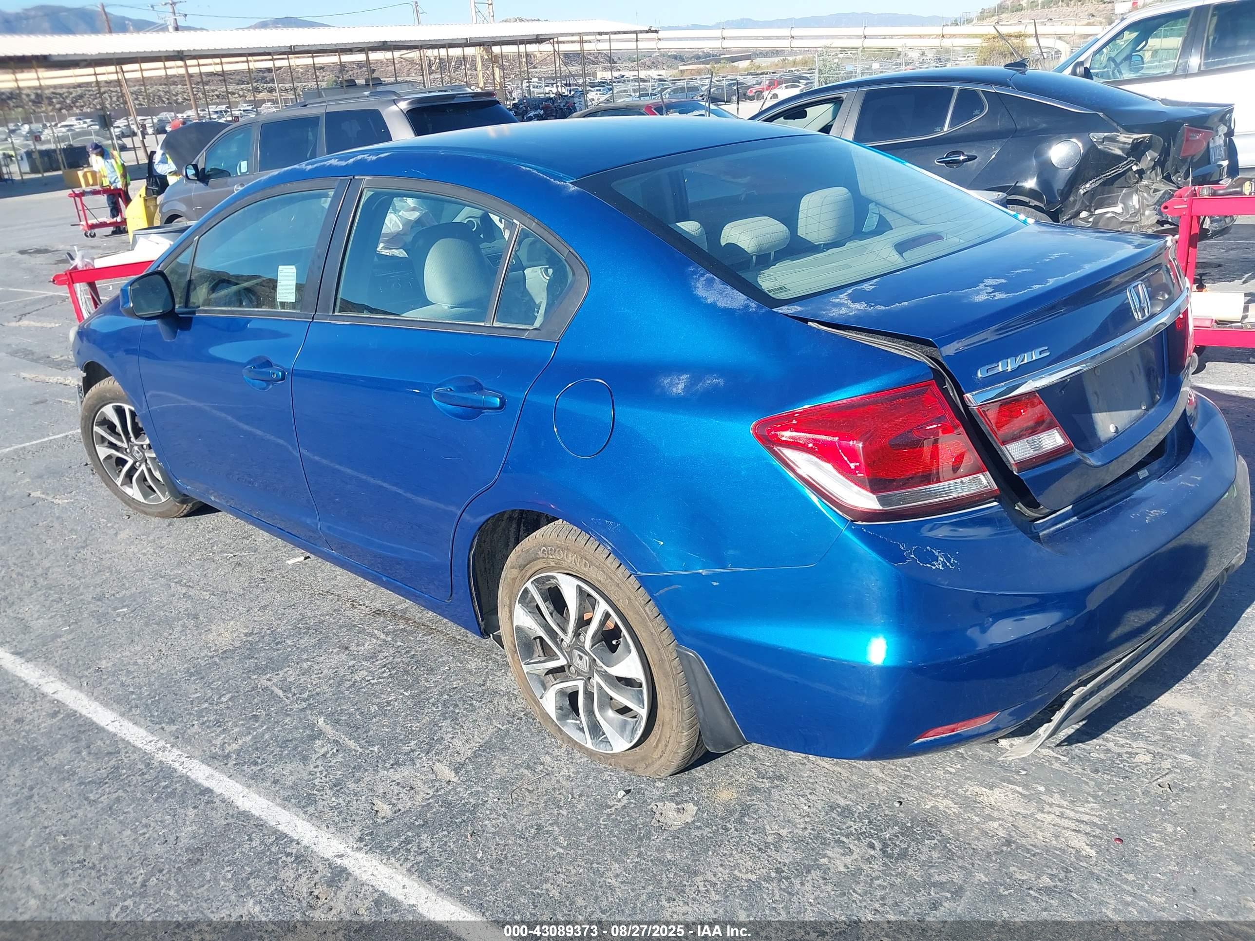 HONDA CIVIC image 3