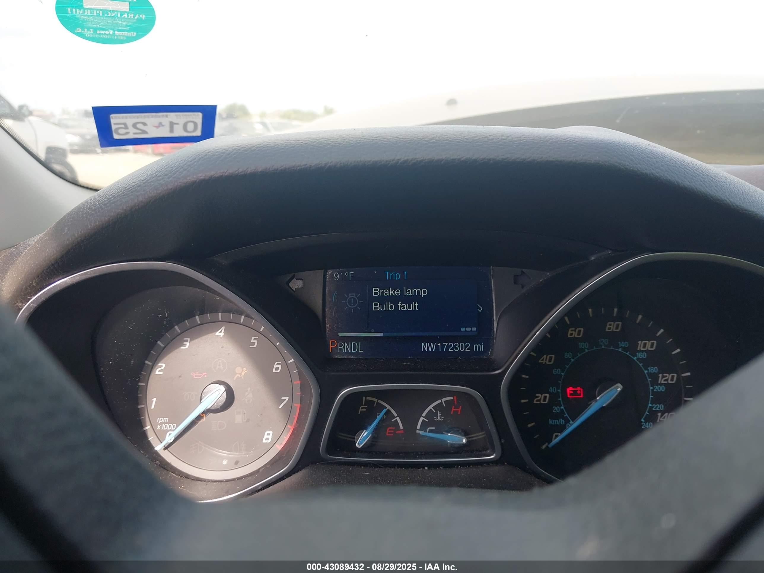 FORD FOCUS image 7
