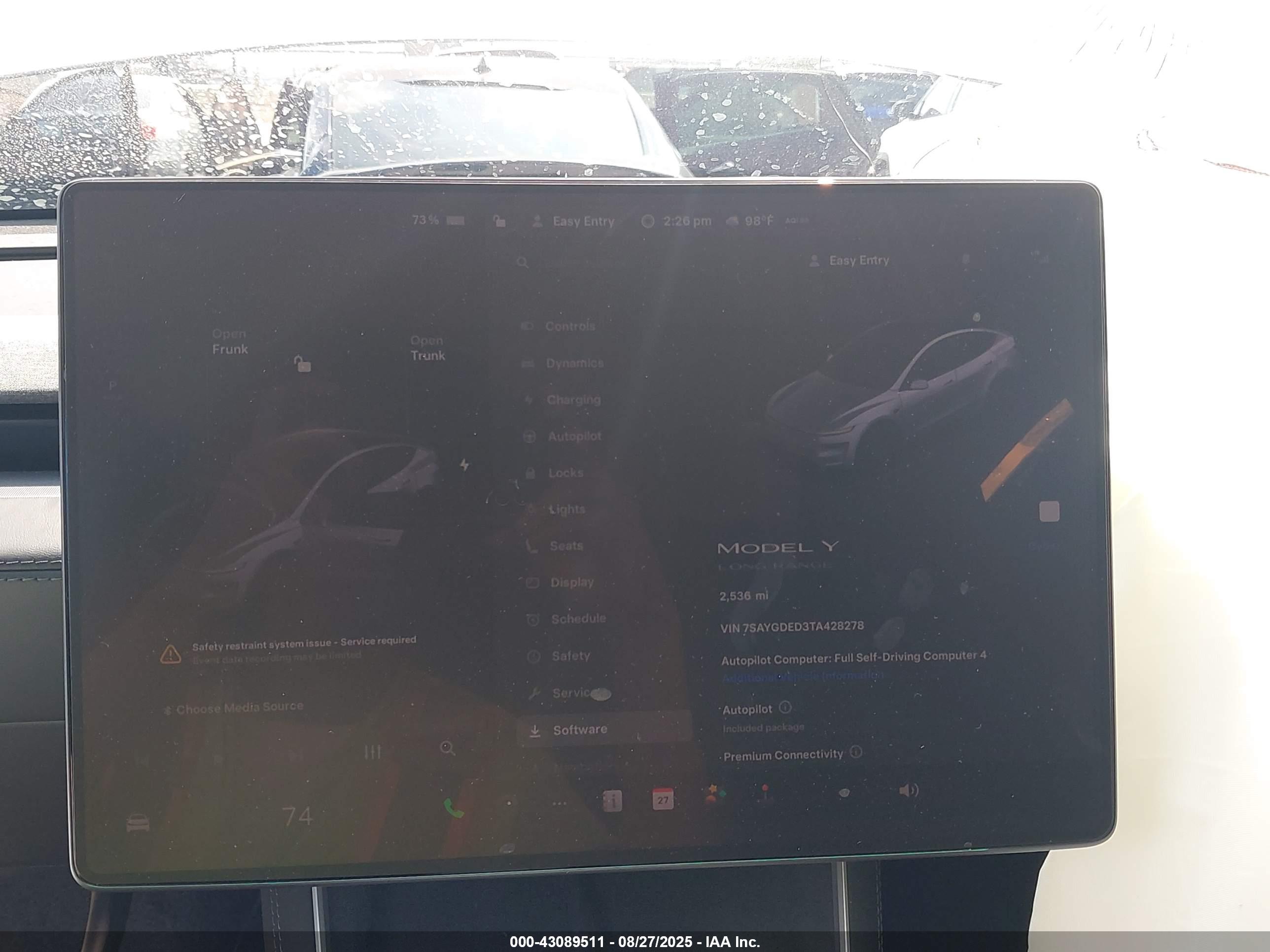 TESLA MODEL image 7