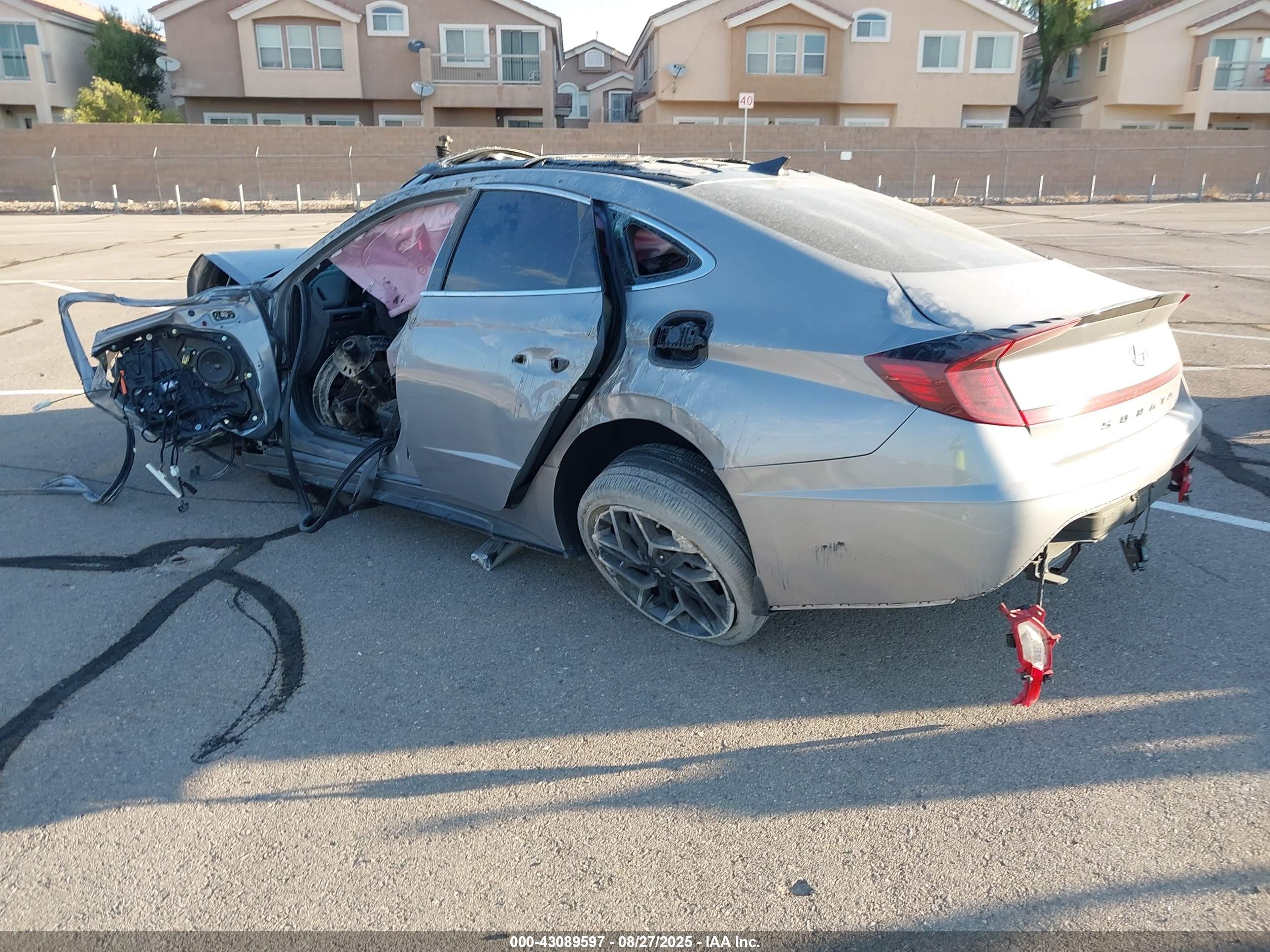 HYUNDAI SONATA image 3