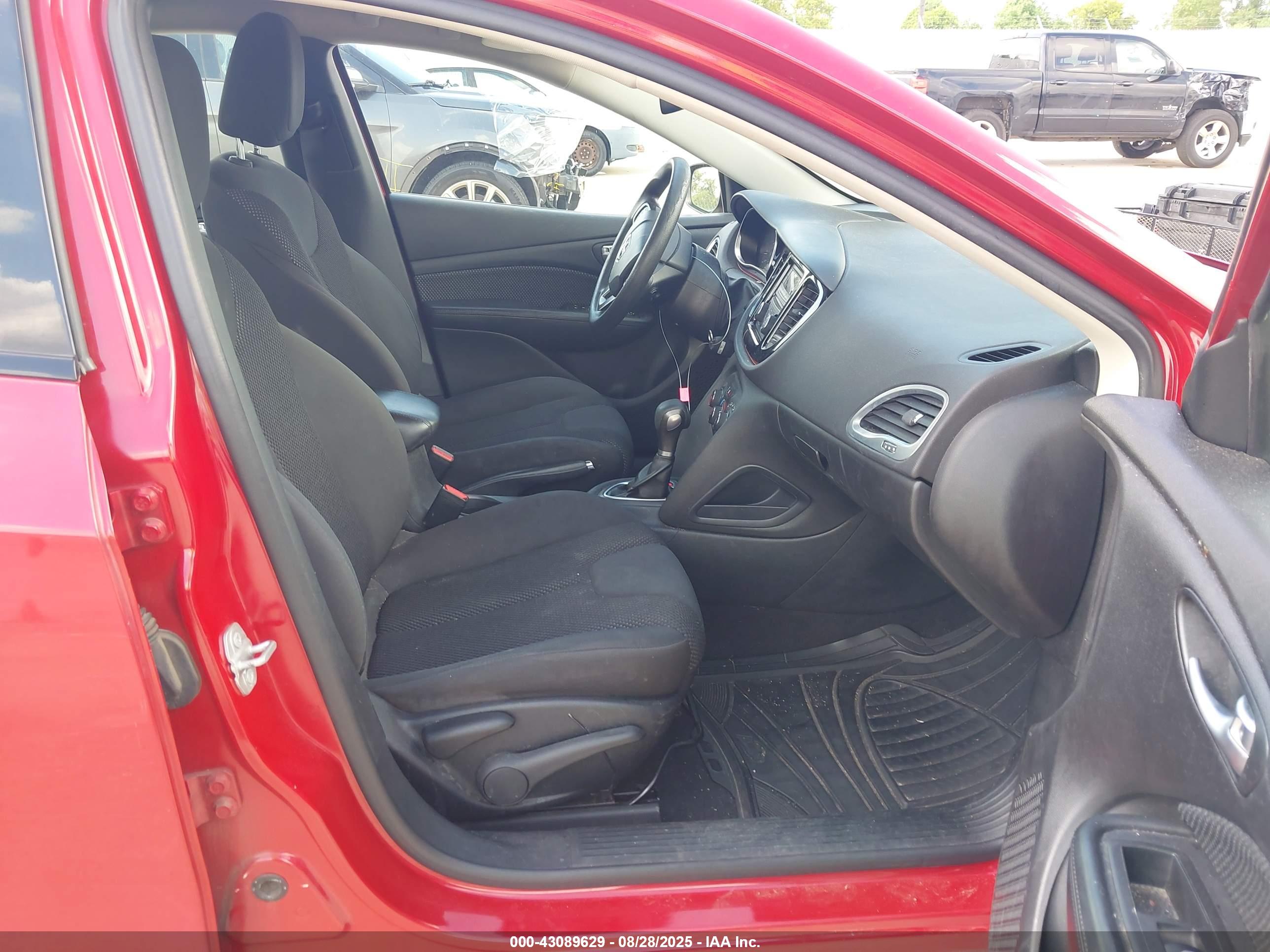 DODGE DART image 5