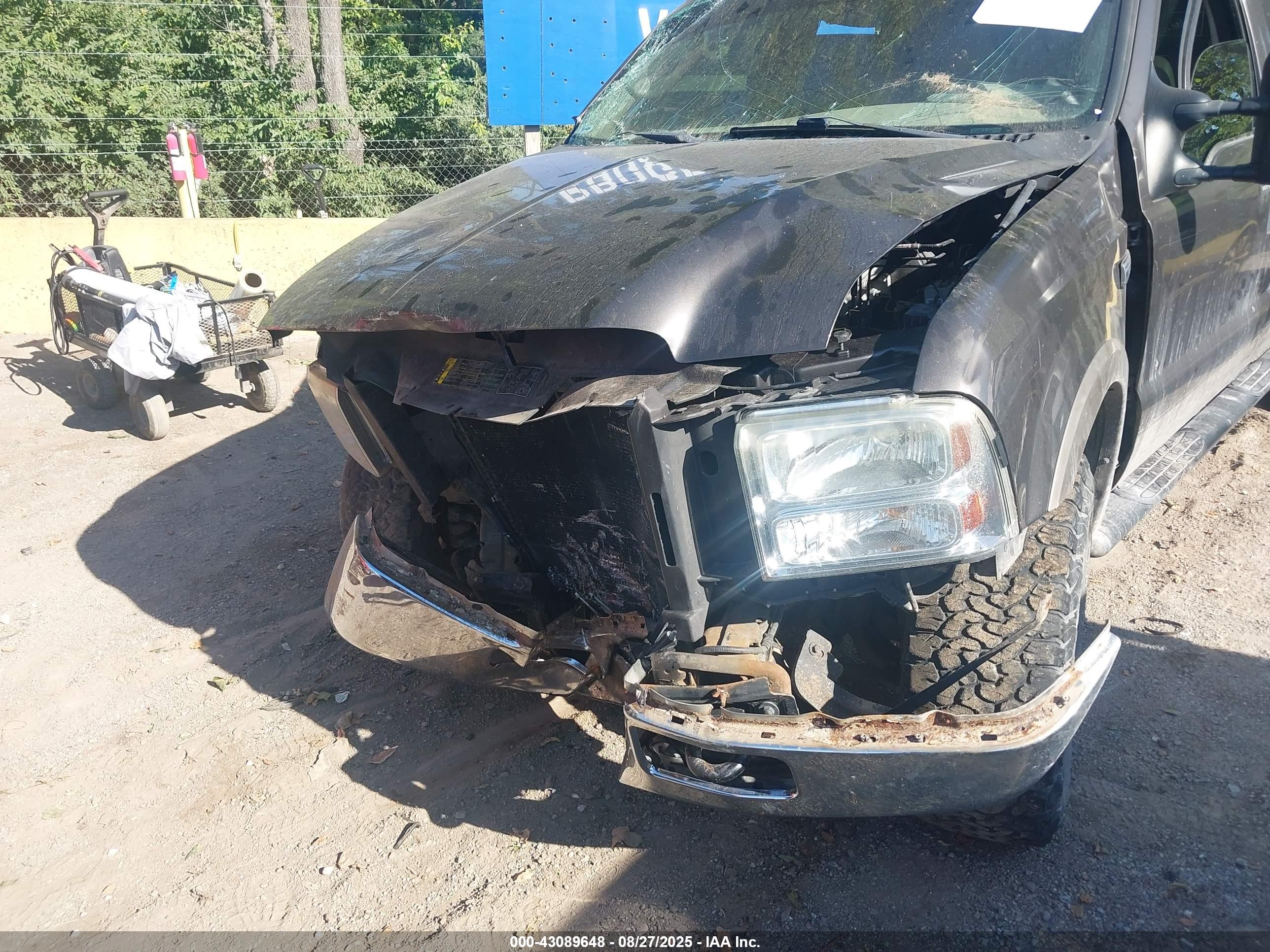 FORD F-250 image 6