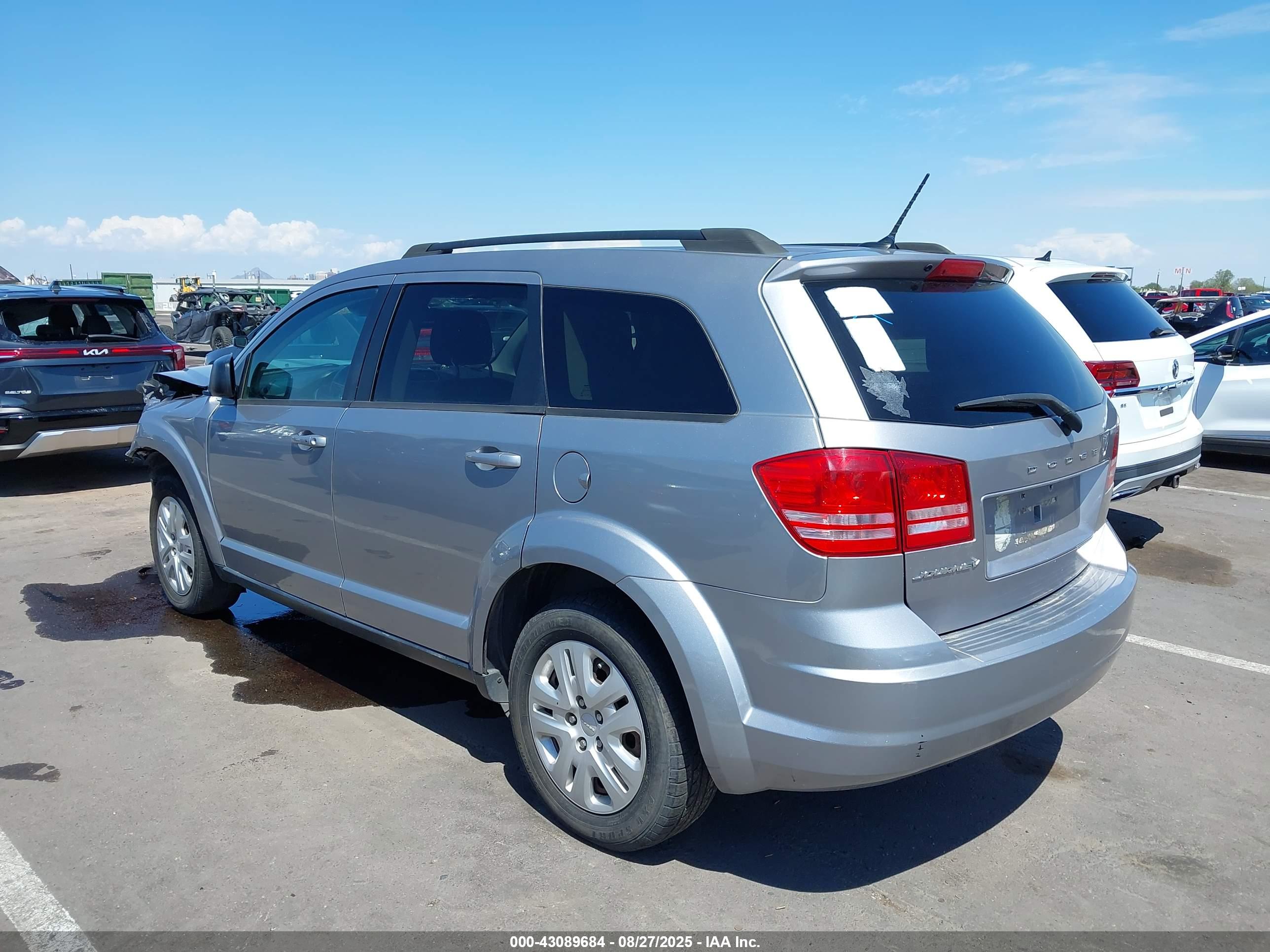 DODGE JOURNEY image 3