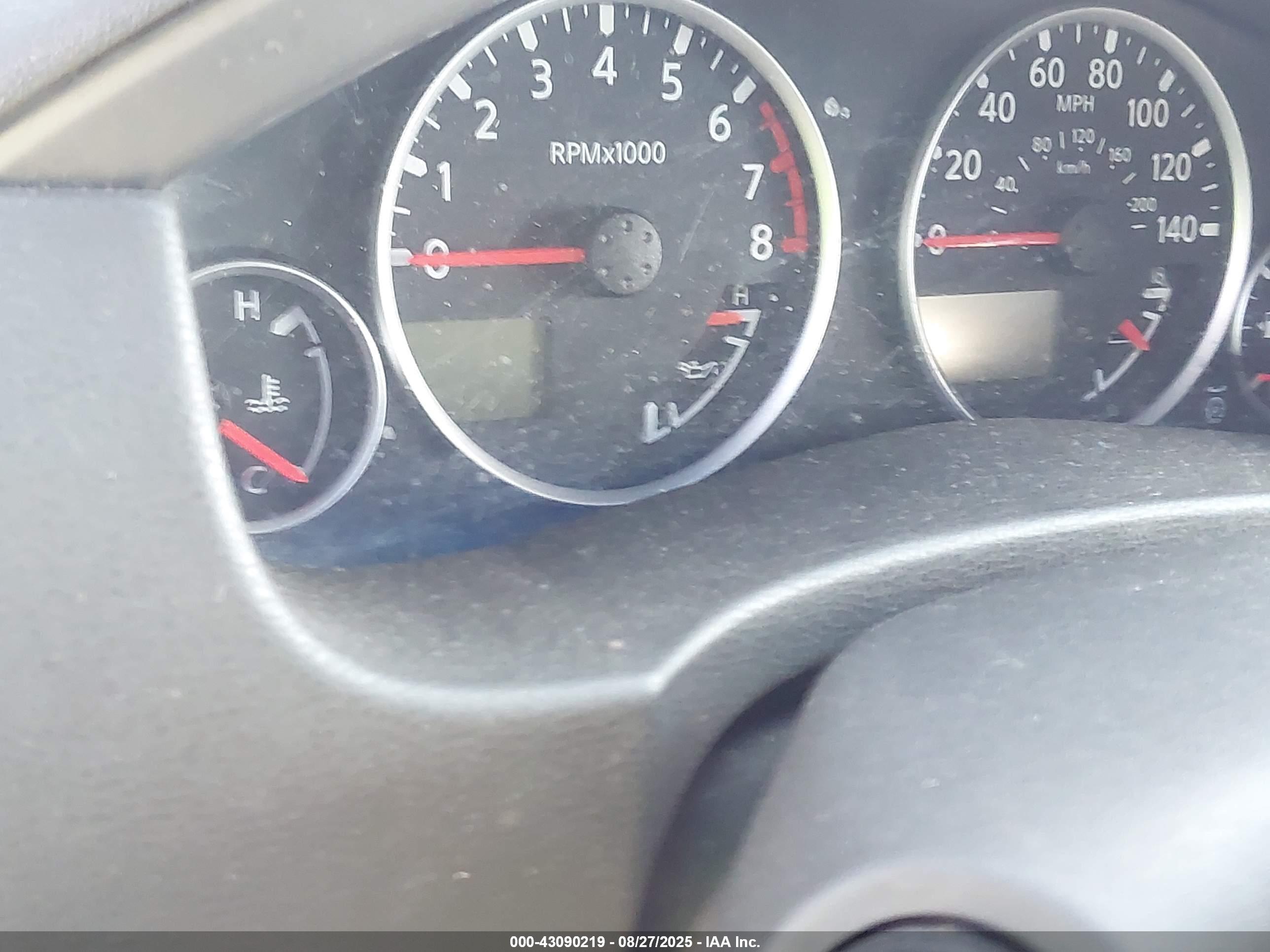 NISSAN PATHFINDER image 7