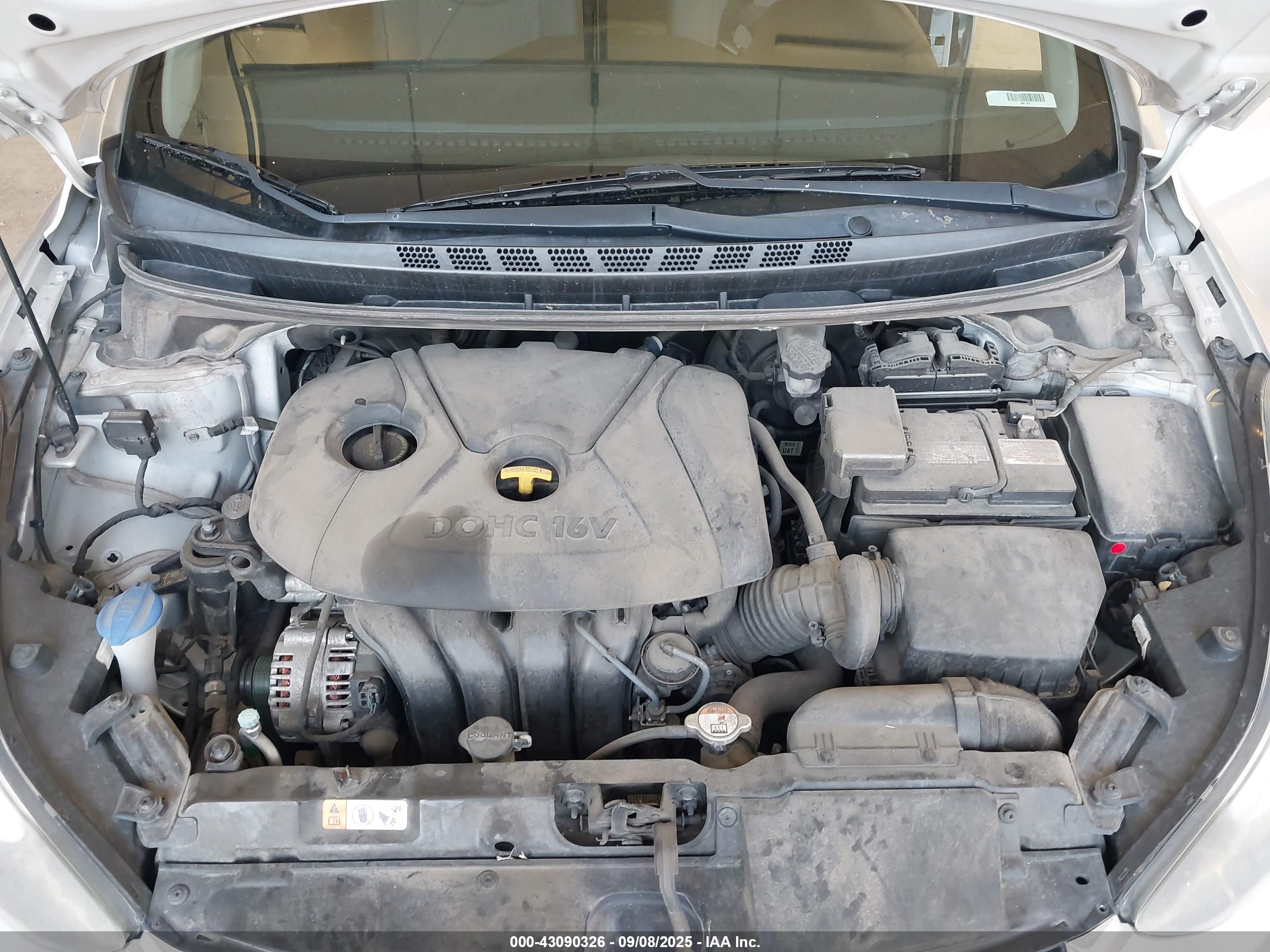 HYUNDAI ELANTRA image 10