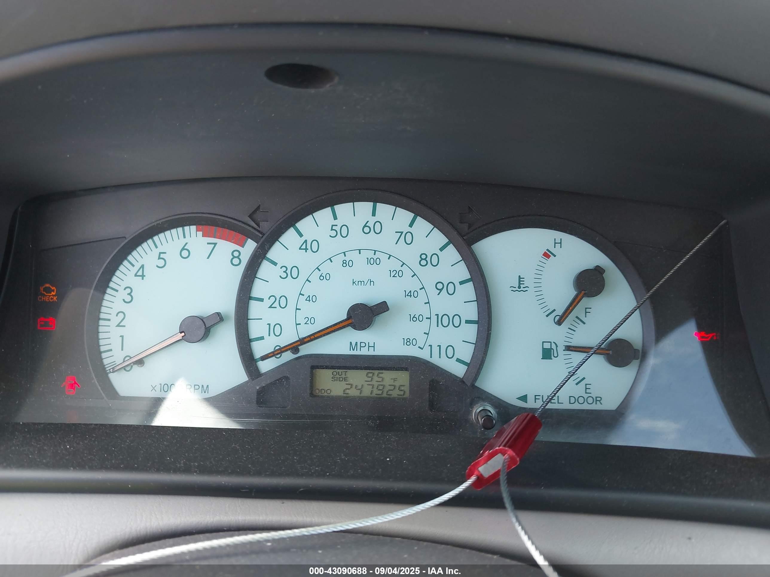 TOYOTA COROLLA image 7