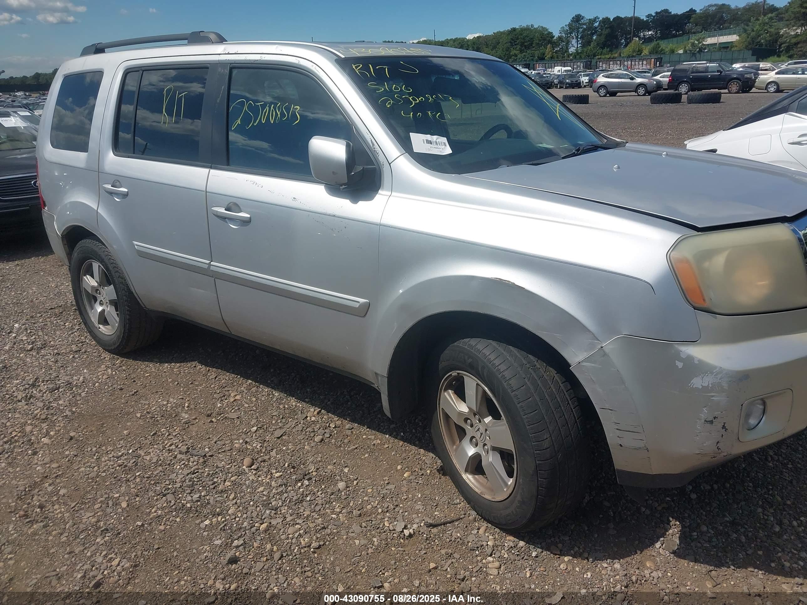 HONDA PILOT image 6