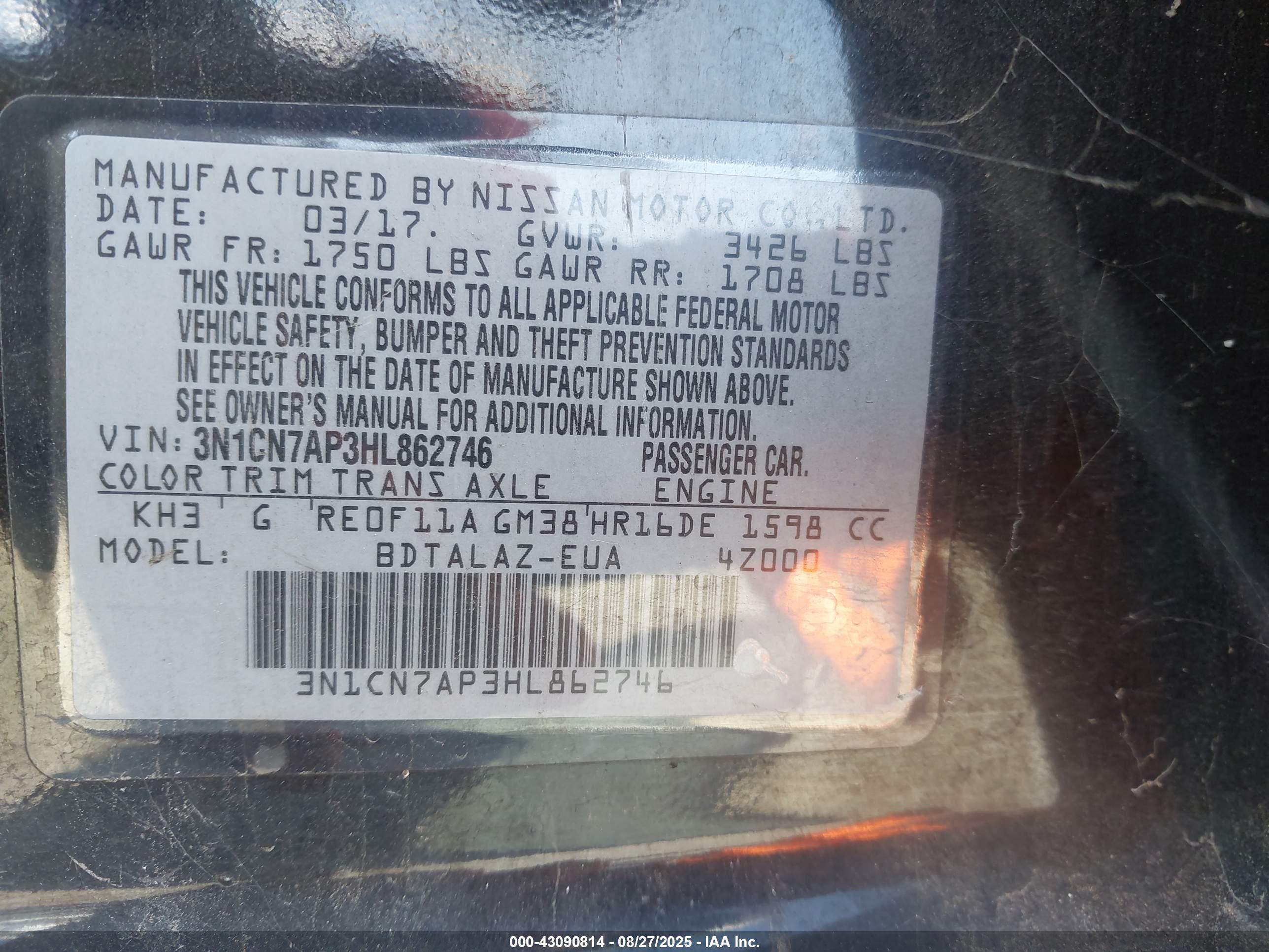 NISSAN VERSA image 9