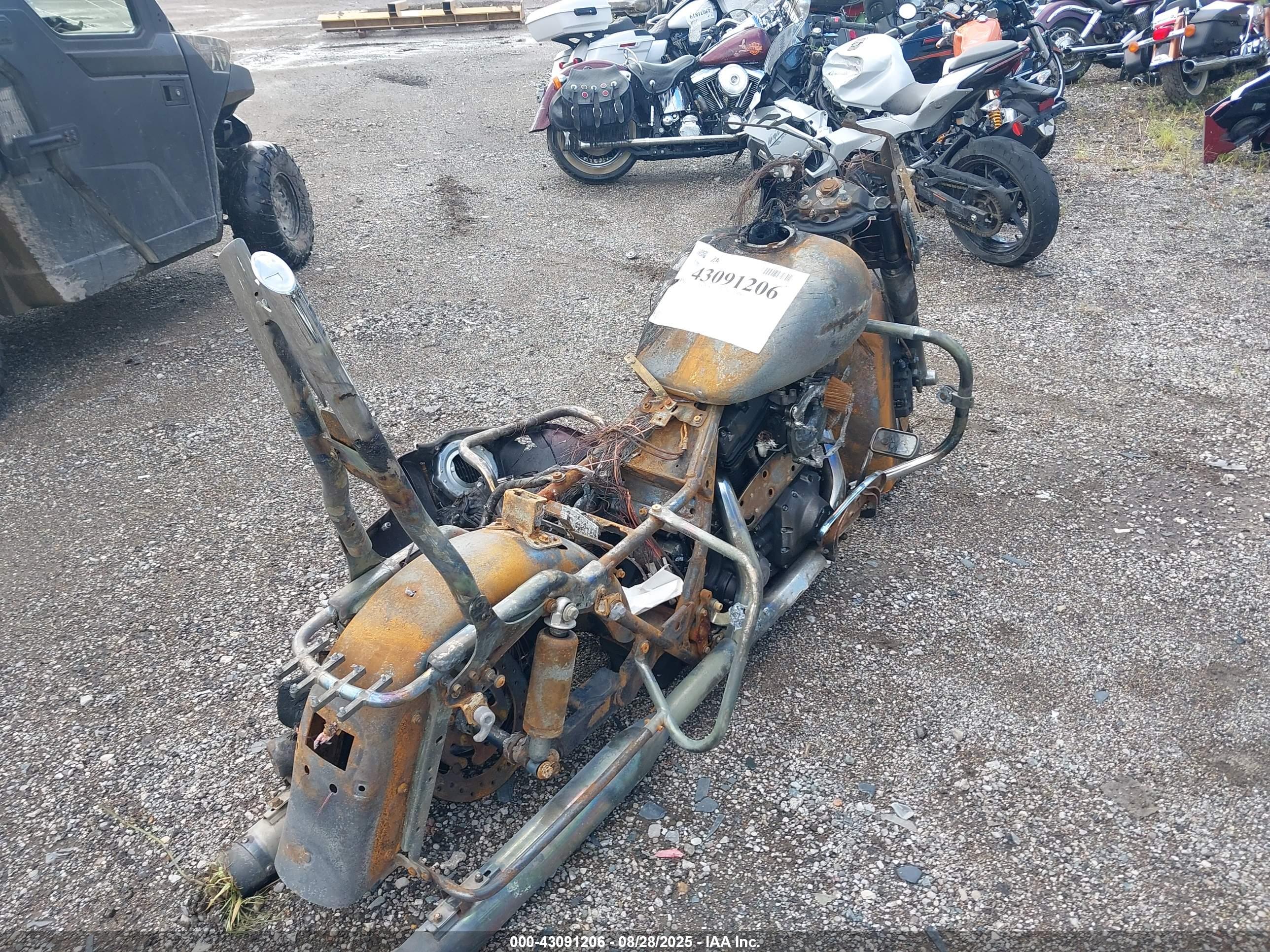 HARLEY-DAVIDSON FLHX image 4