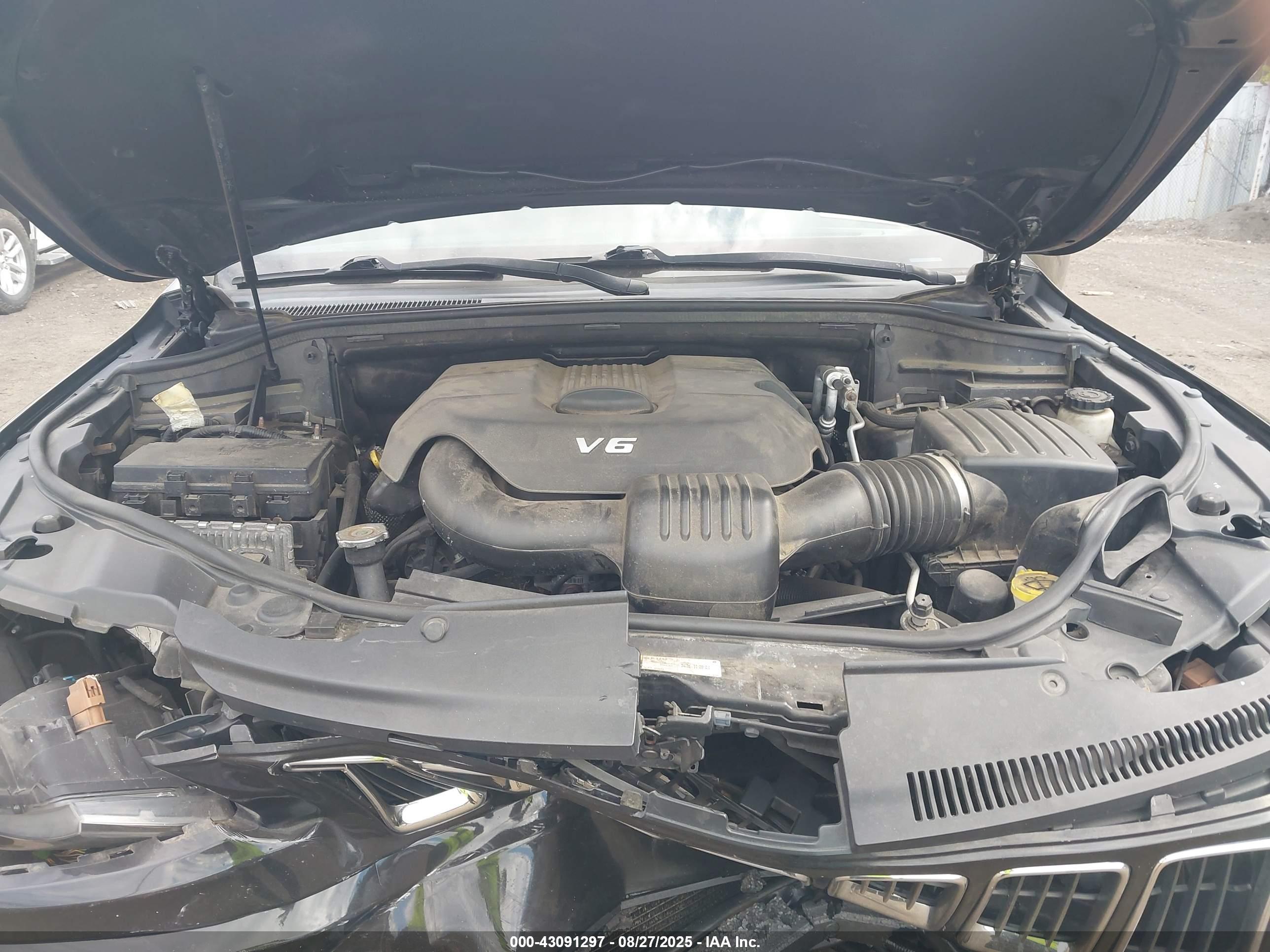 JEEP GRAND image 10