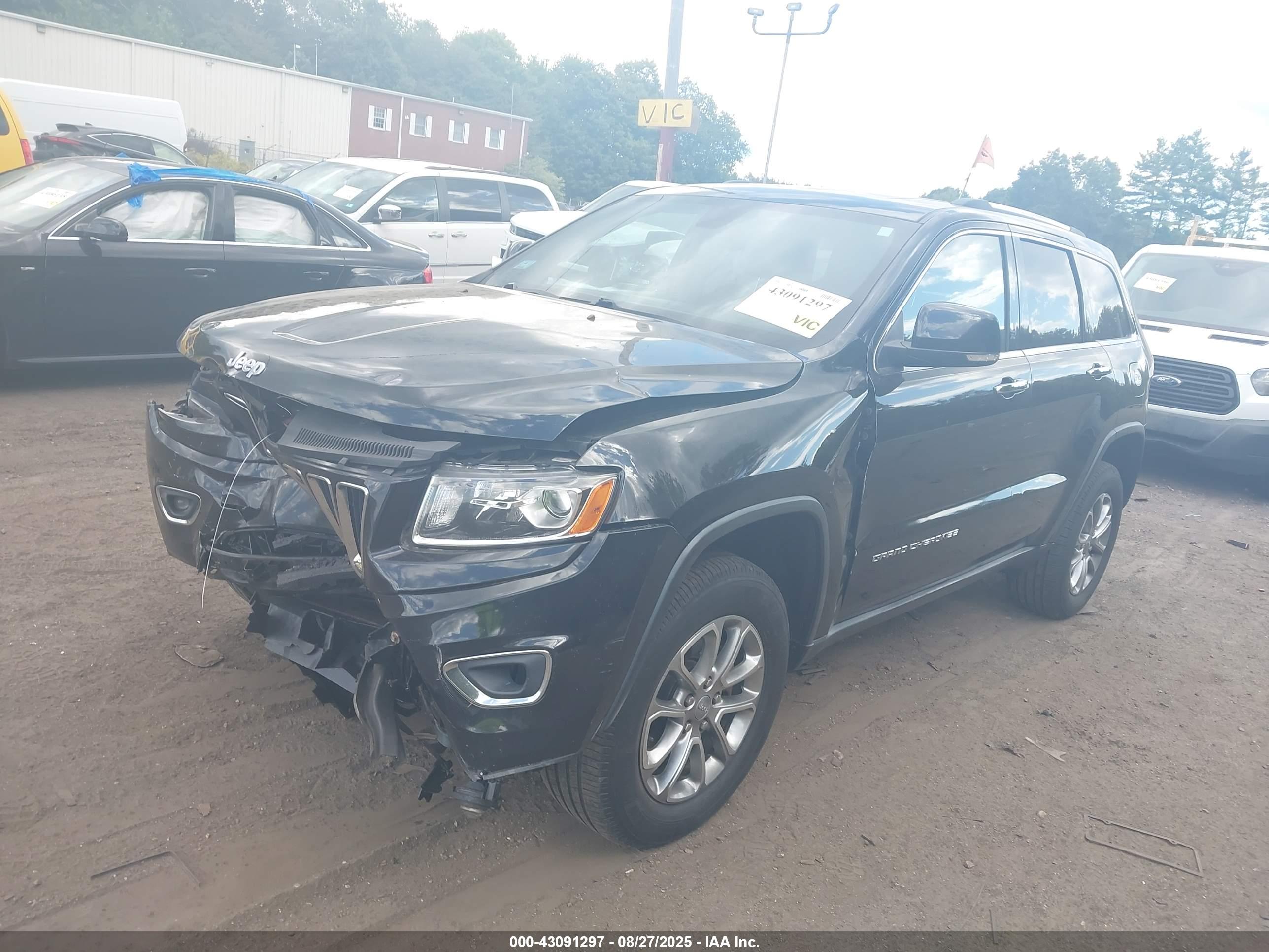 JEEP GRAND image 2