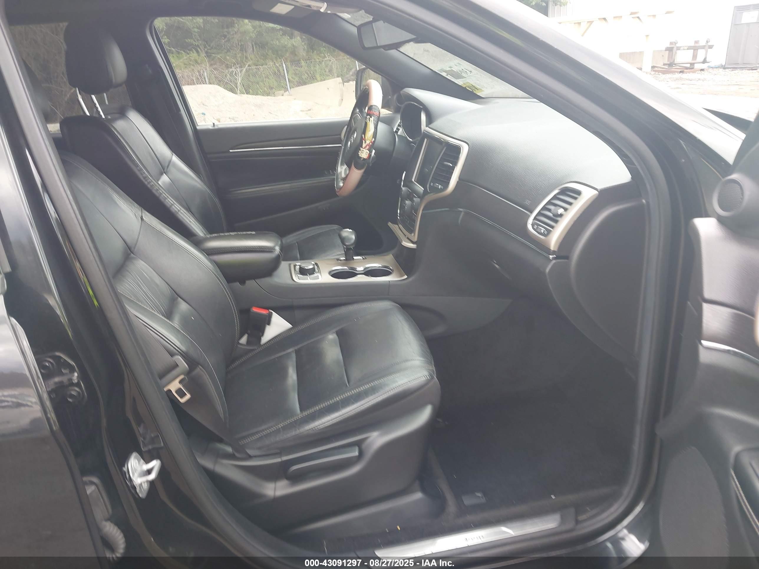 JEEP GRAND image 5