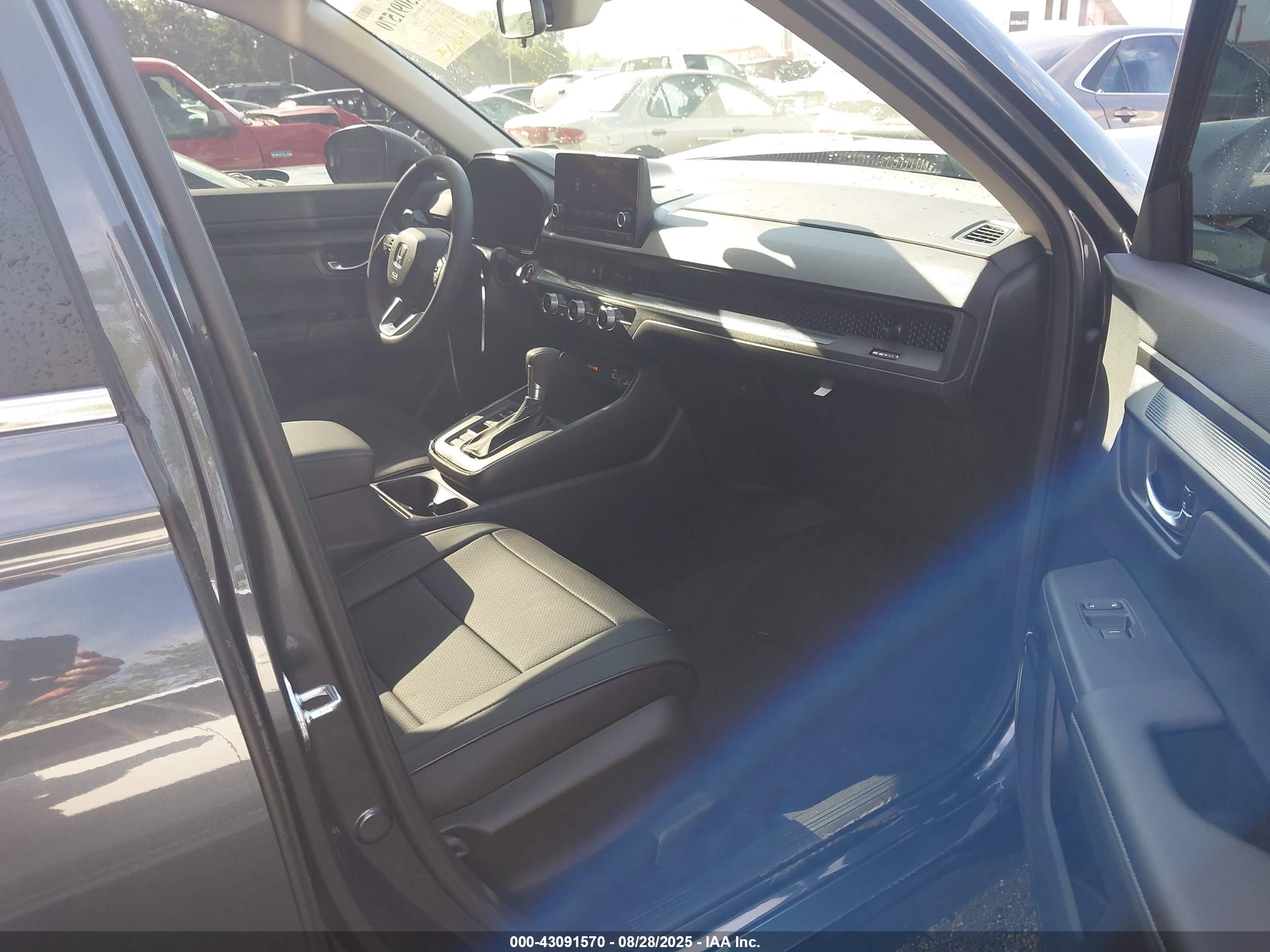 HONDA CR-V image 5
