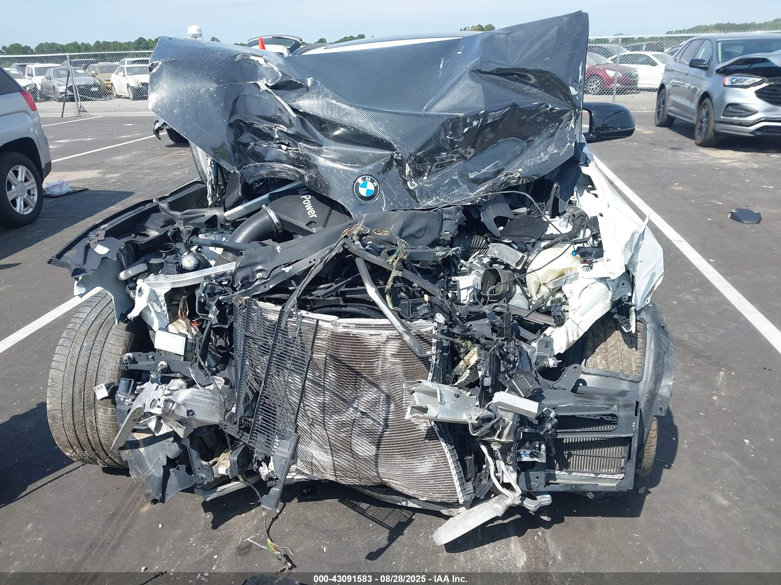 BMW X4 image 6