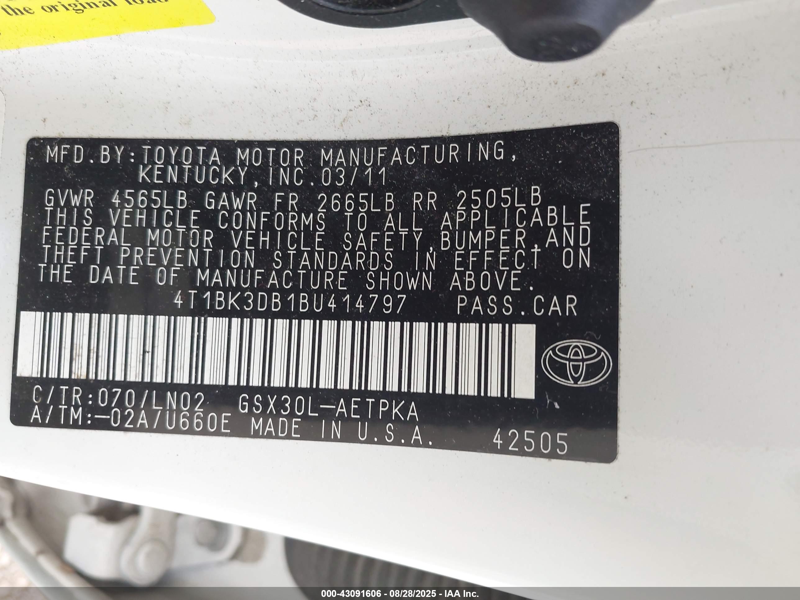 TOYOTA AVALON image 9