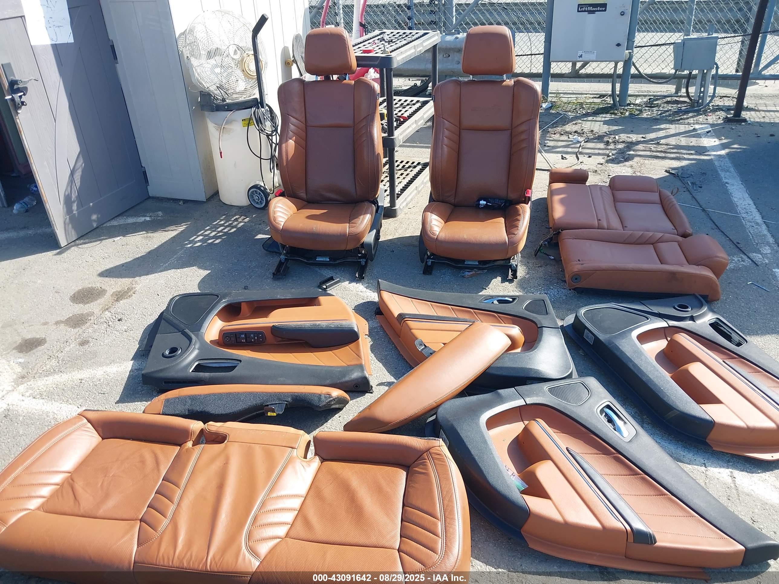 DODGE CHARGER image 6