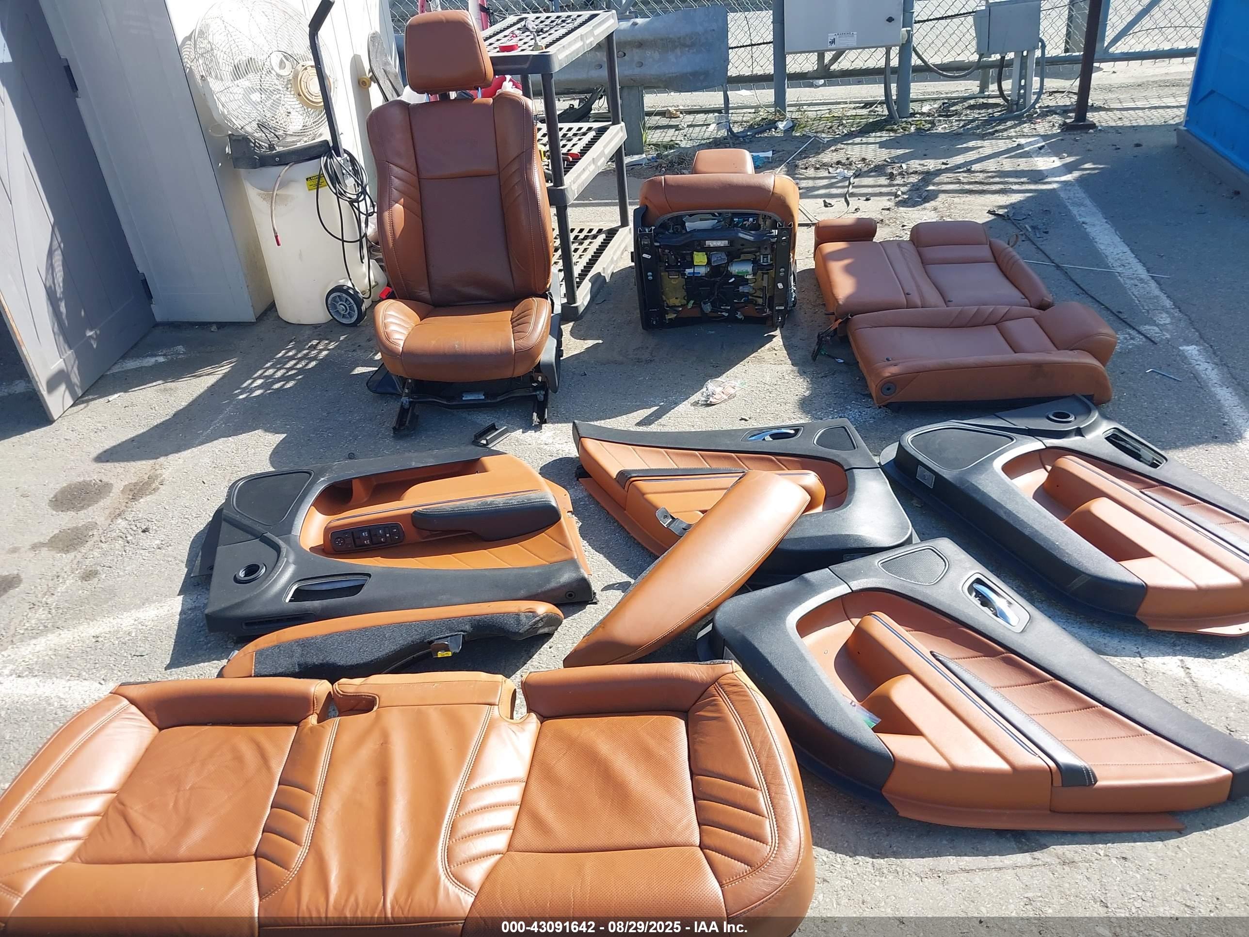 DODGE CHARGER image 7