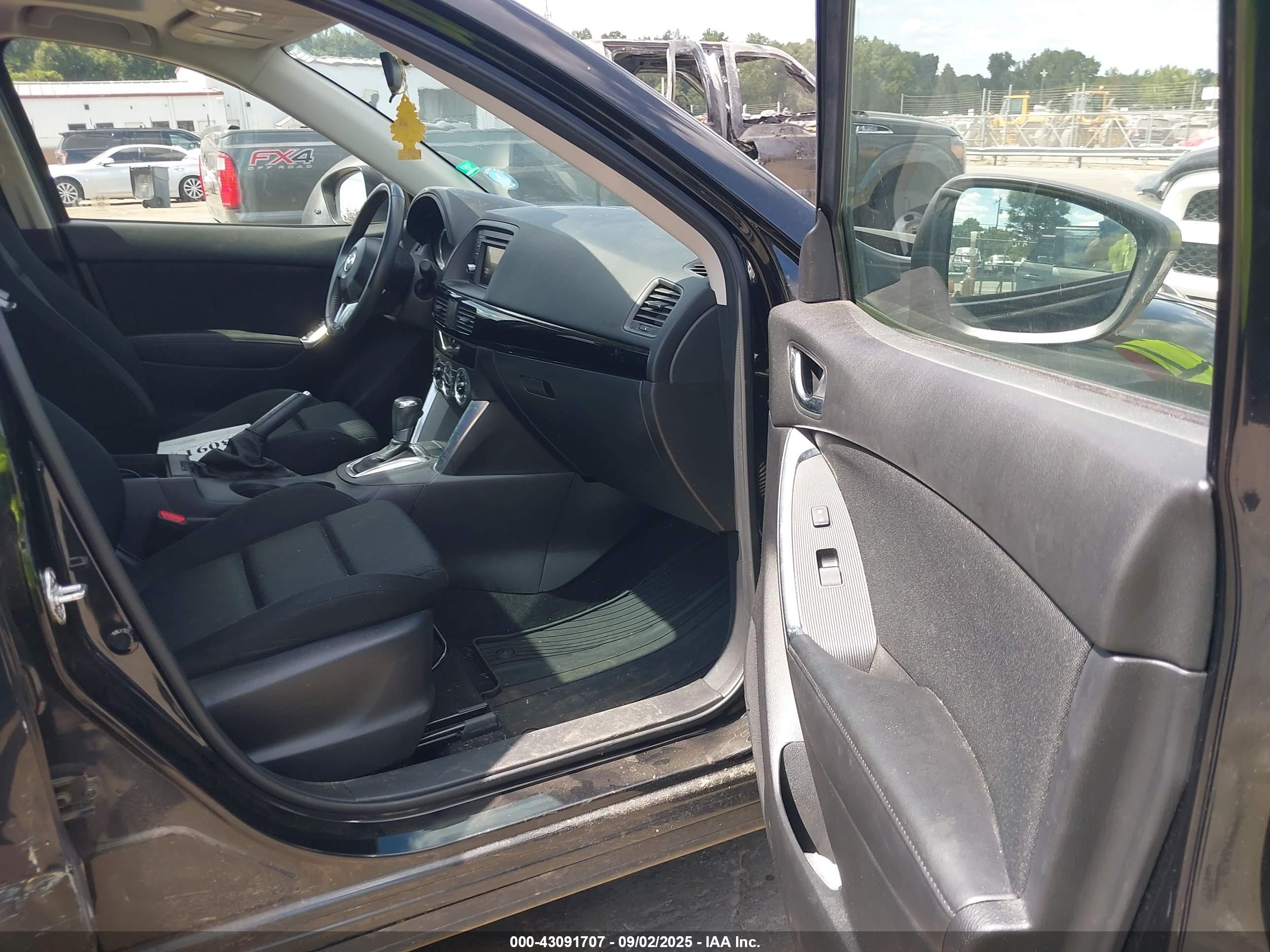MAZDA CX-5 image 5