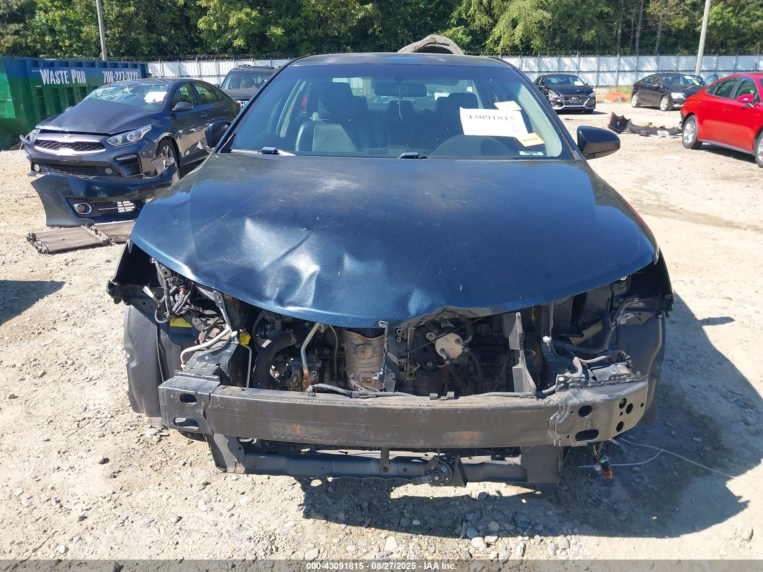 TOYOTA CAMRY image 6