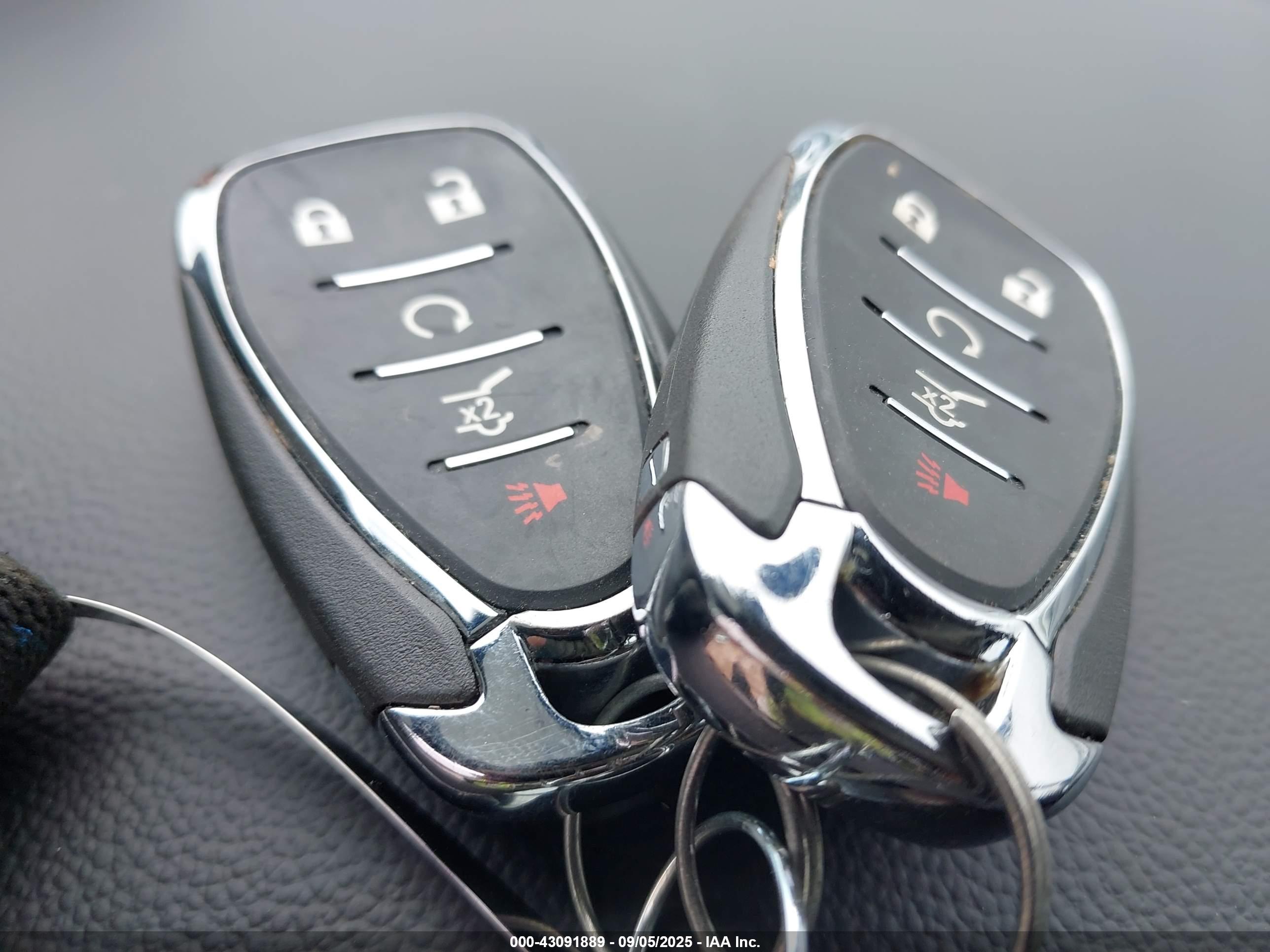 CHEVROLET TRAVERSE image 11