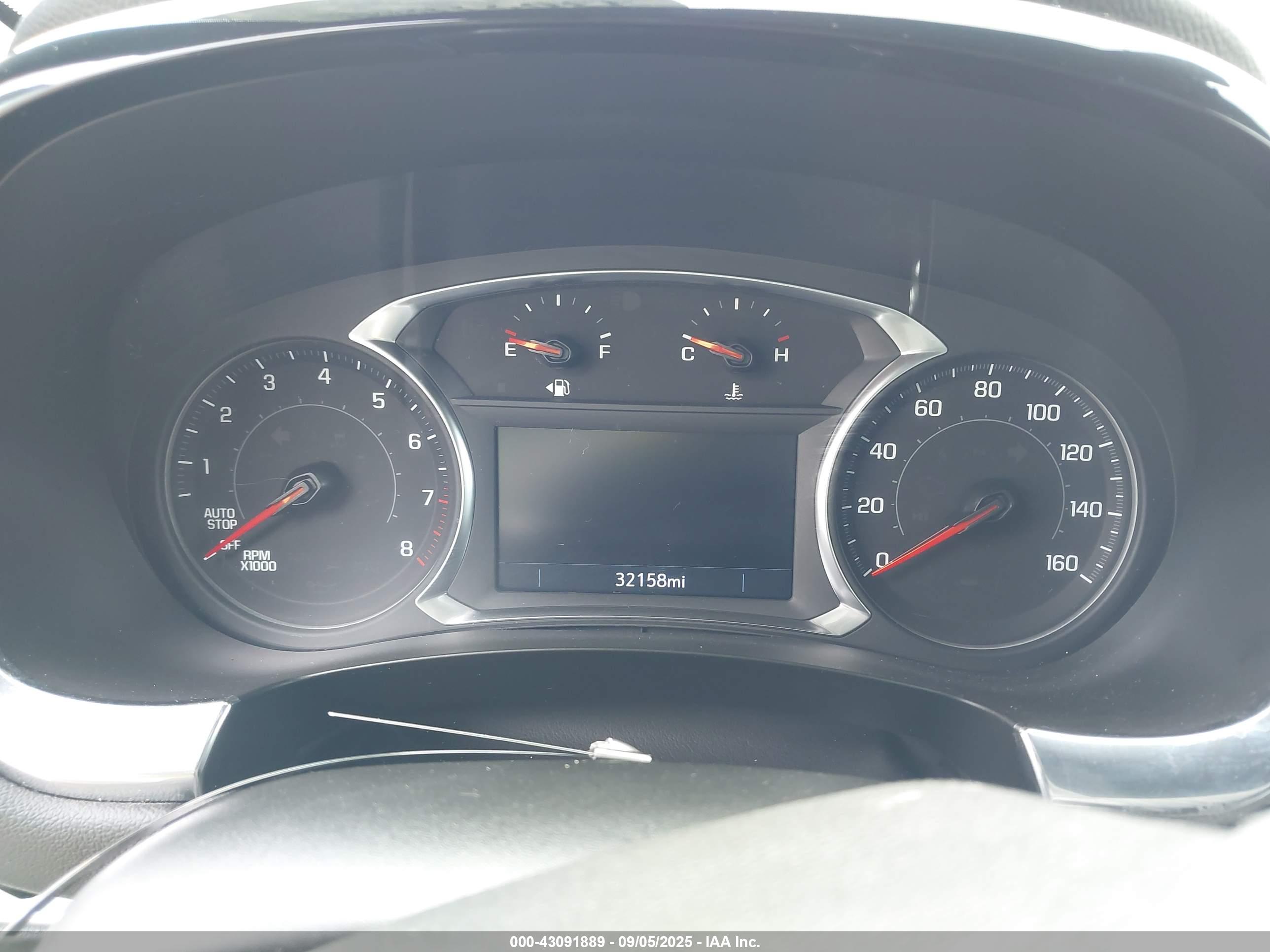 CHEVROLET TRAVERSE image 7
