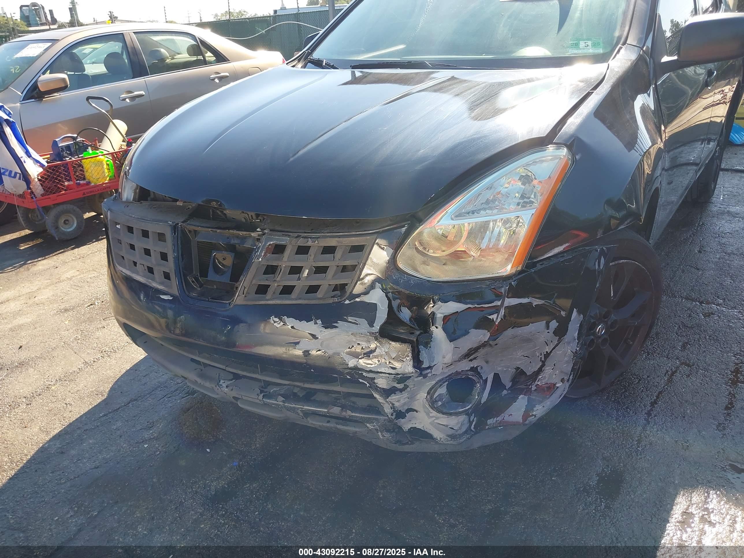 NISSAN ROGUE image 6