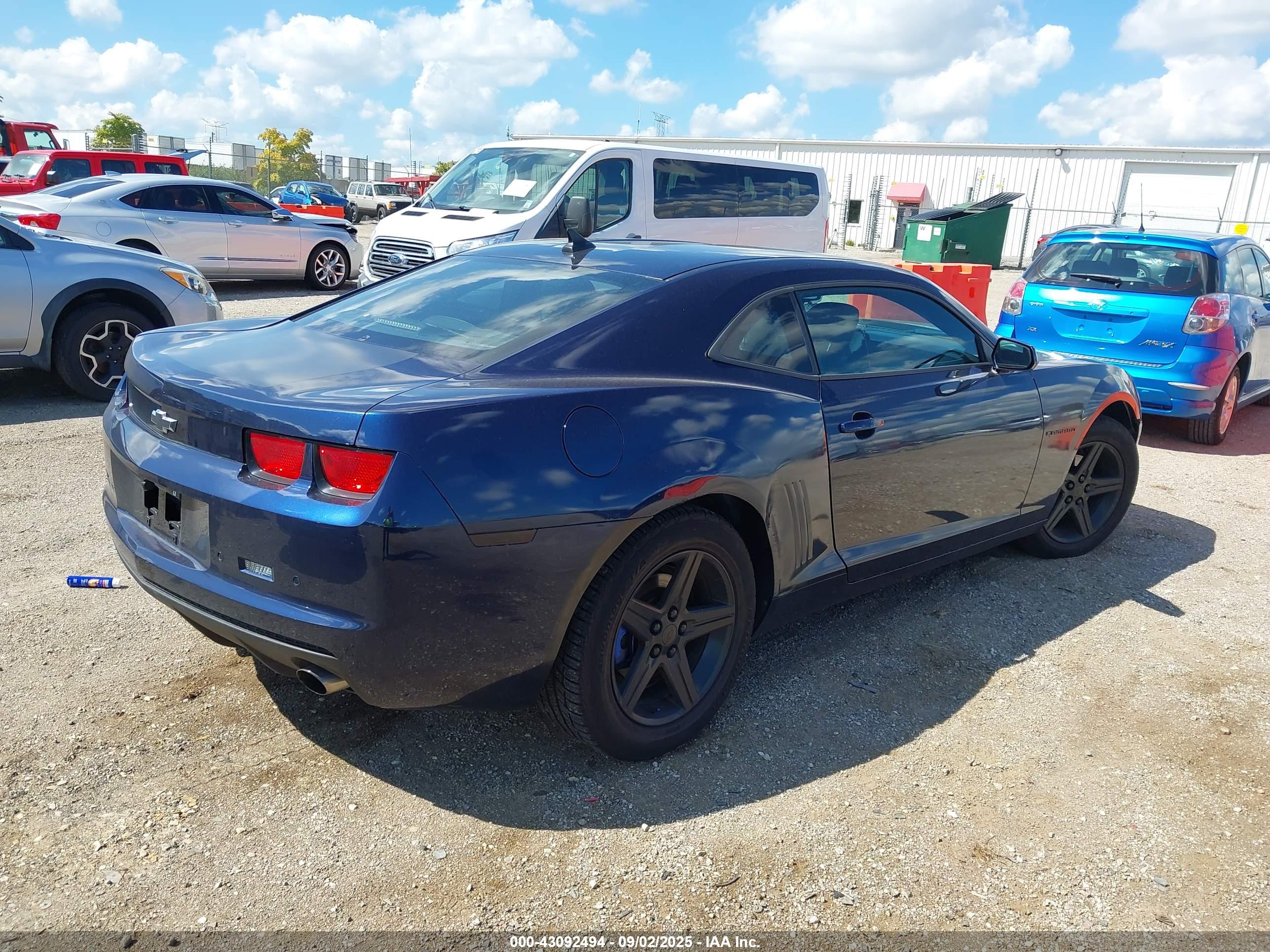 CHEVROLET CAMARO image 4
