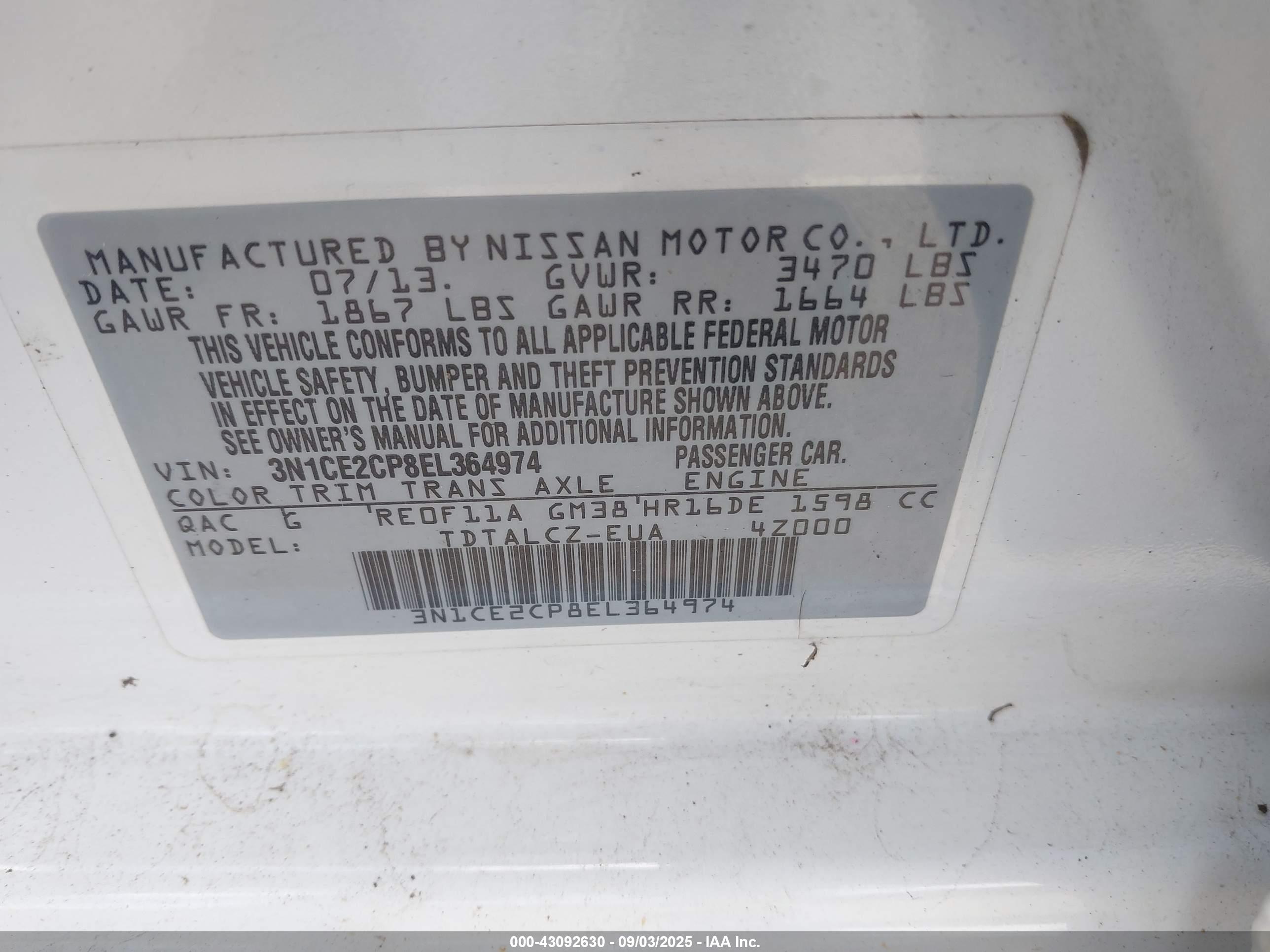 NISSAN VERSA image 9