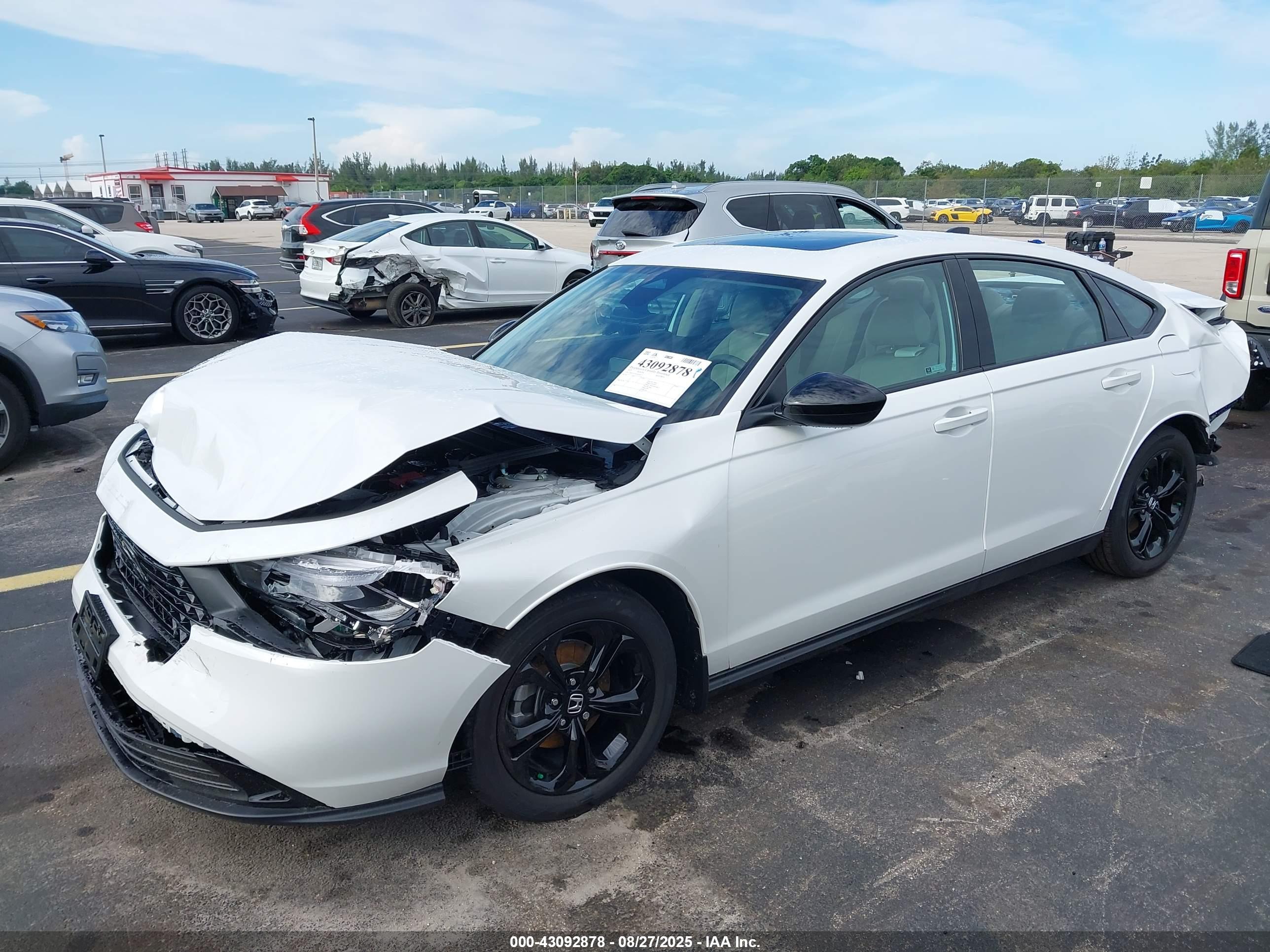 HONDA ACCORD image 2