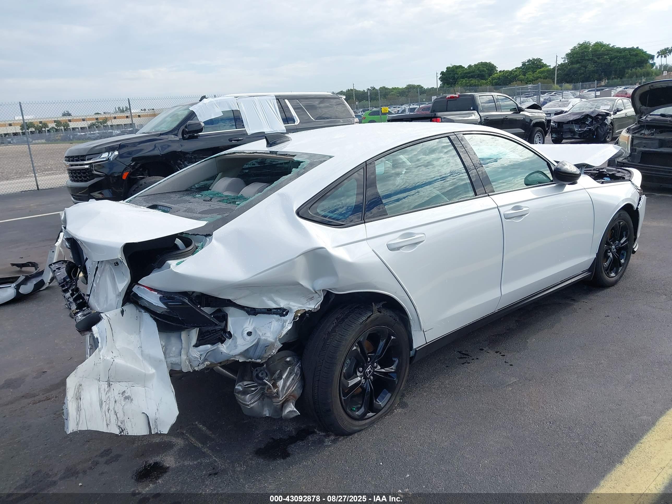 HONDA ACCORD image 4
