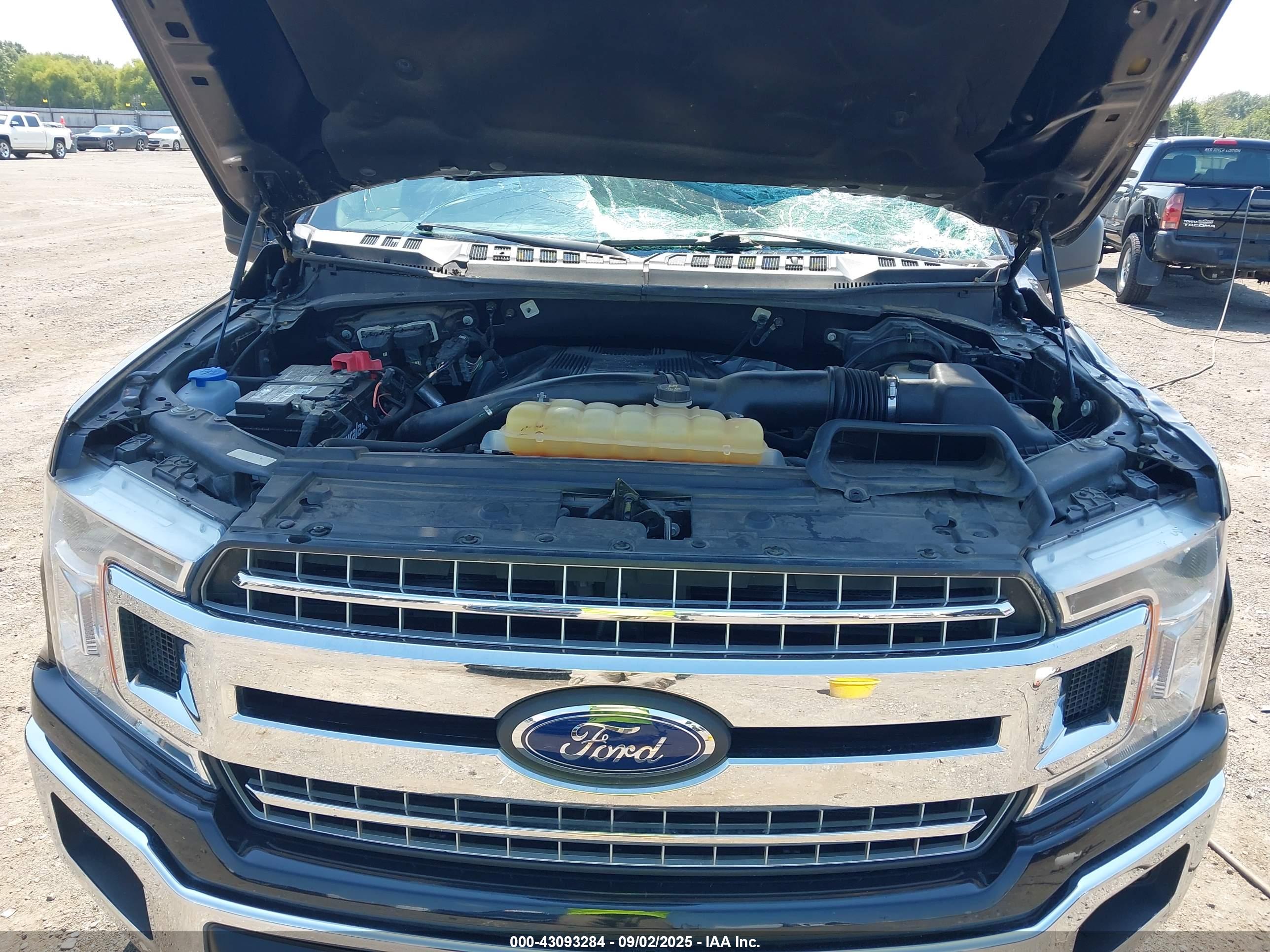 FORD F-150 image 10
