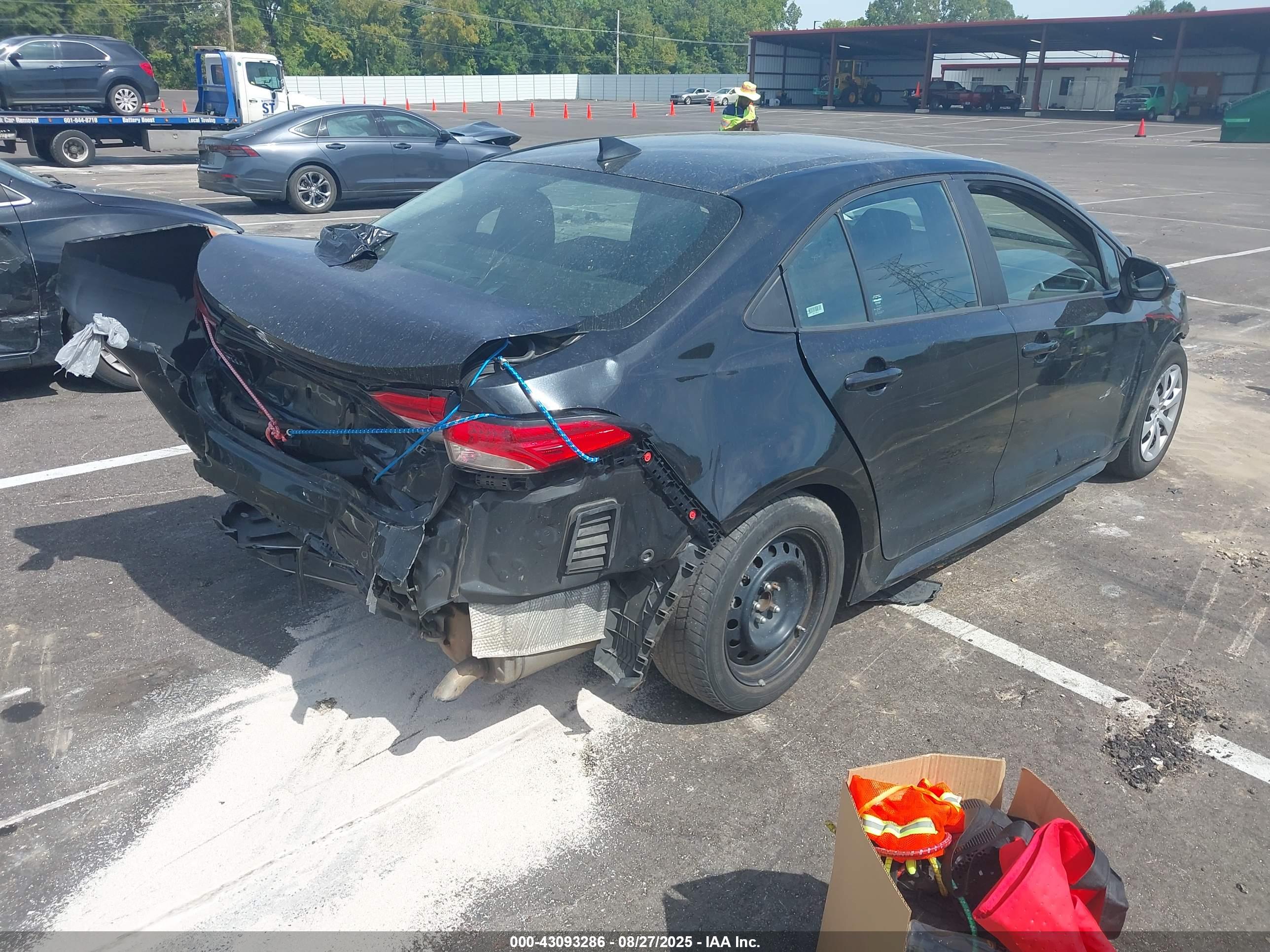 TOYOTA COROLLA image 4
