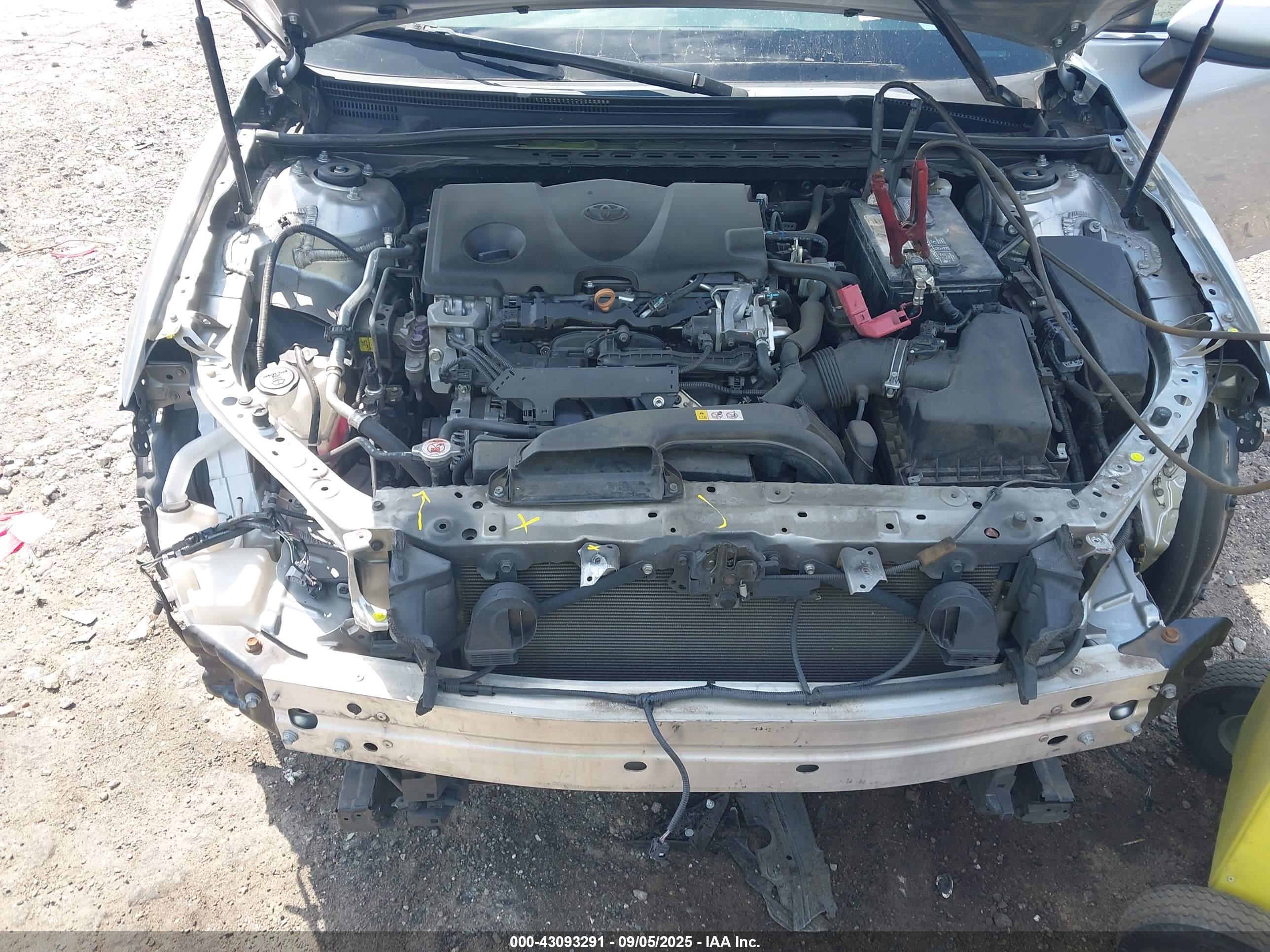 TOYOTA CAMRY image 10