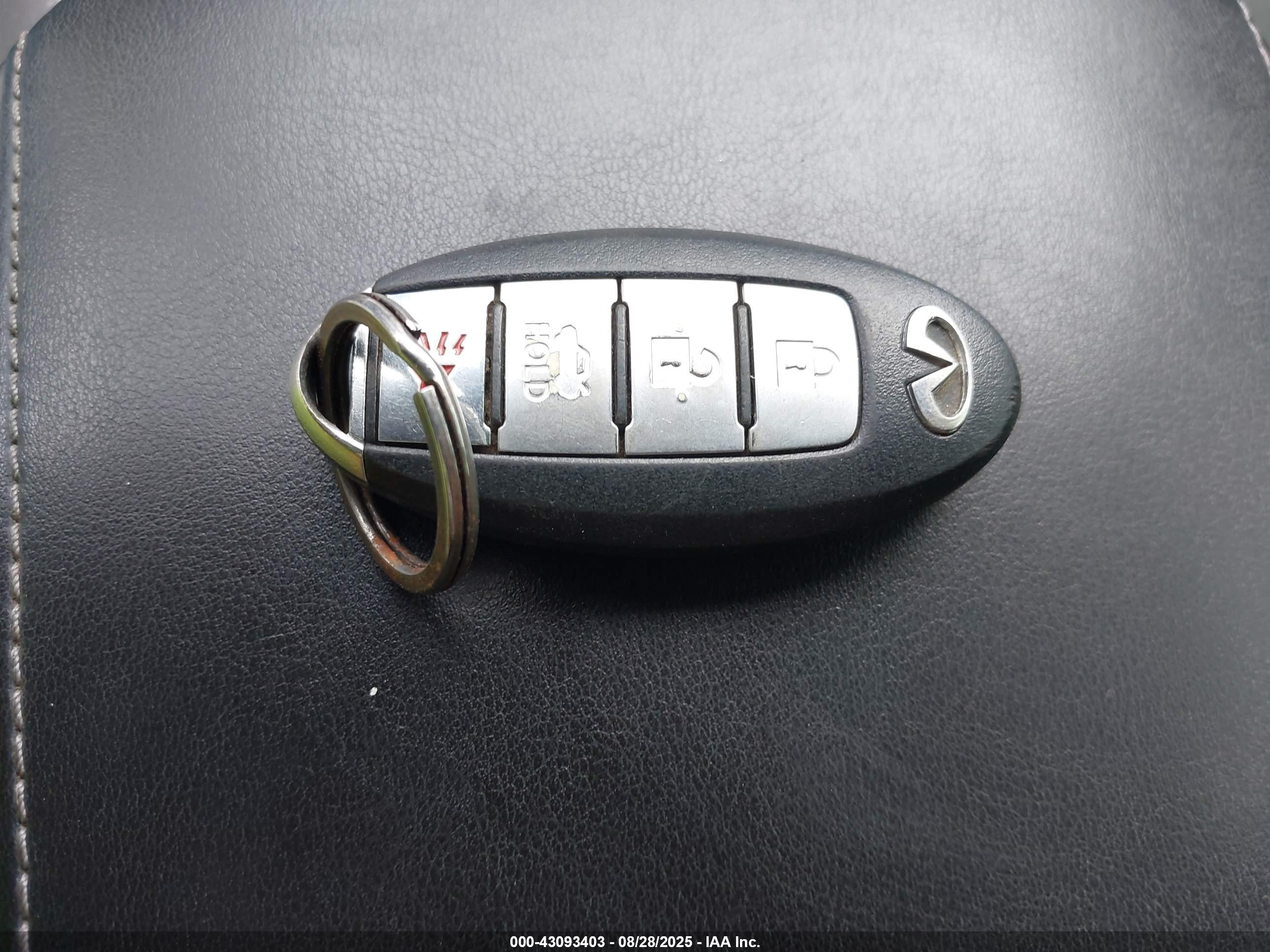 INFINITI Q50 image 11