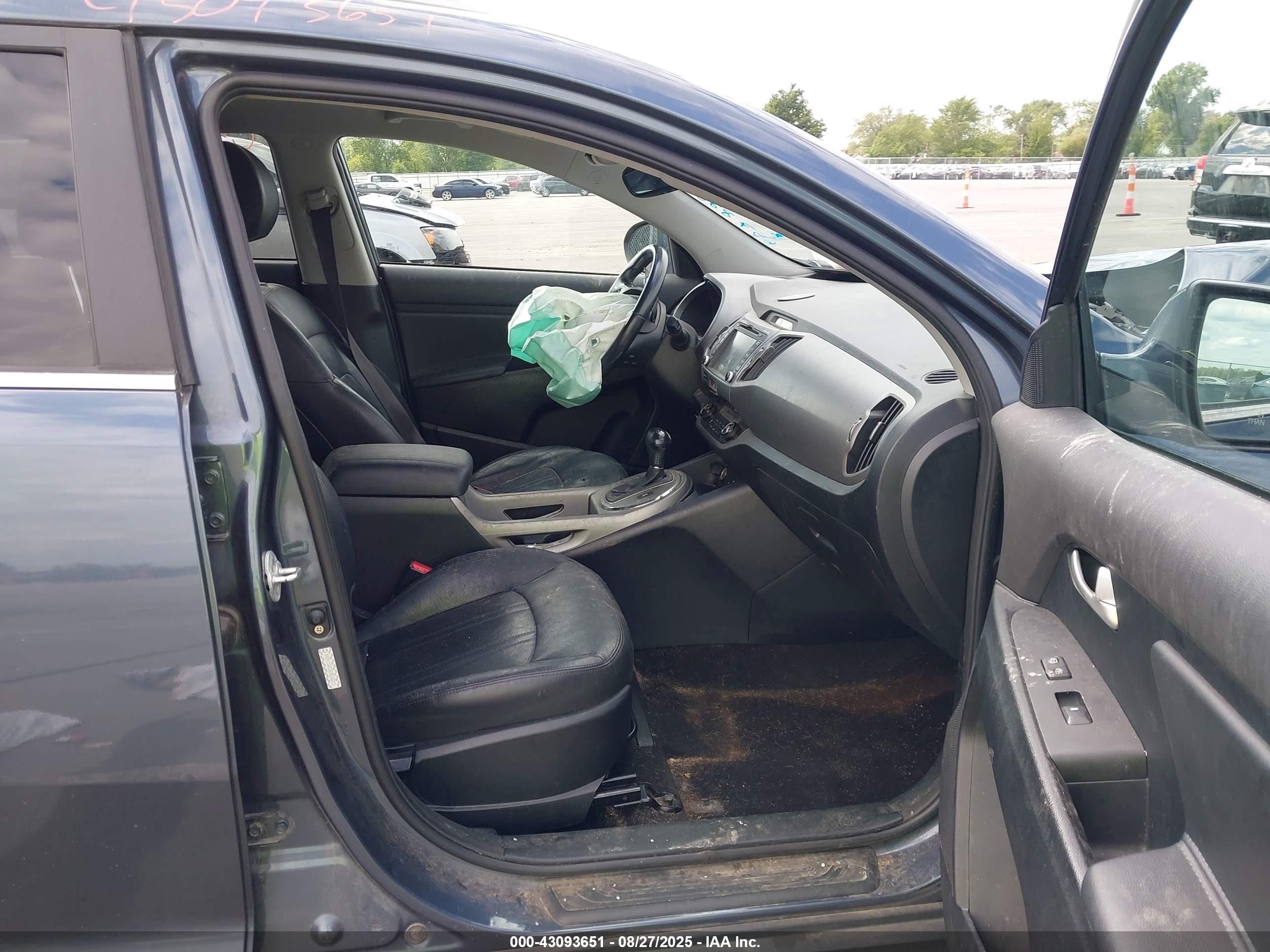 KIA SPORTAGE image 5