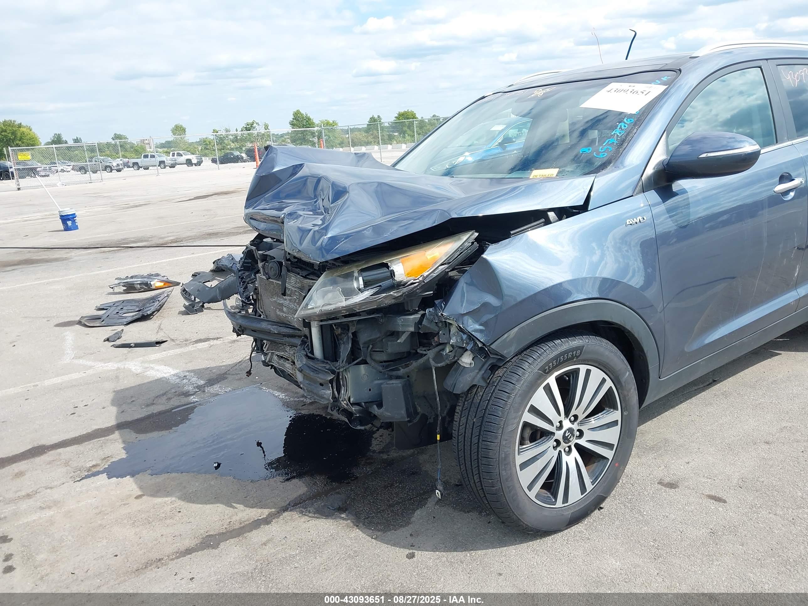 KIA SPORTAGE image 6