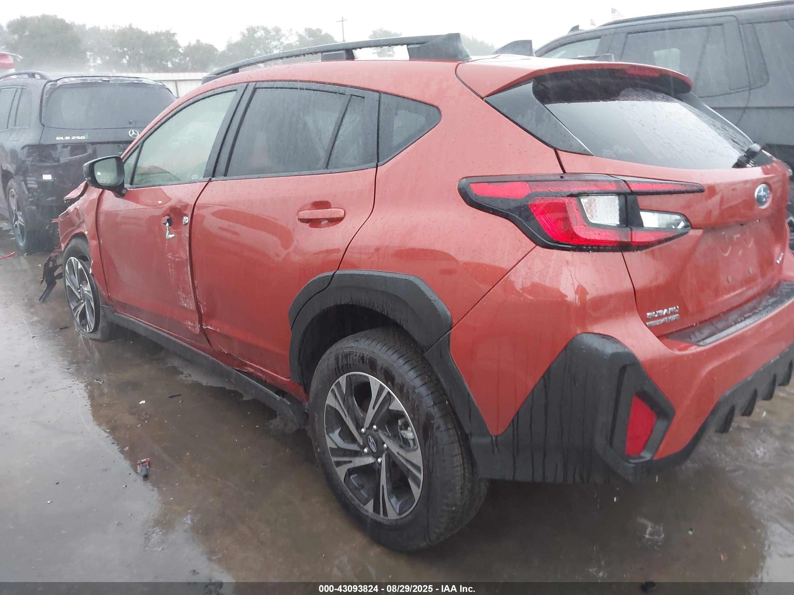 SUBARU CROSSTREK image 3