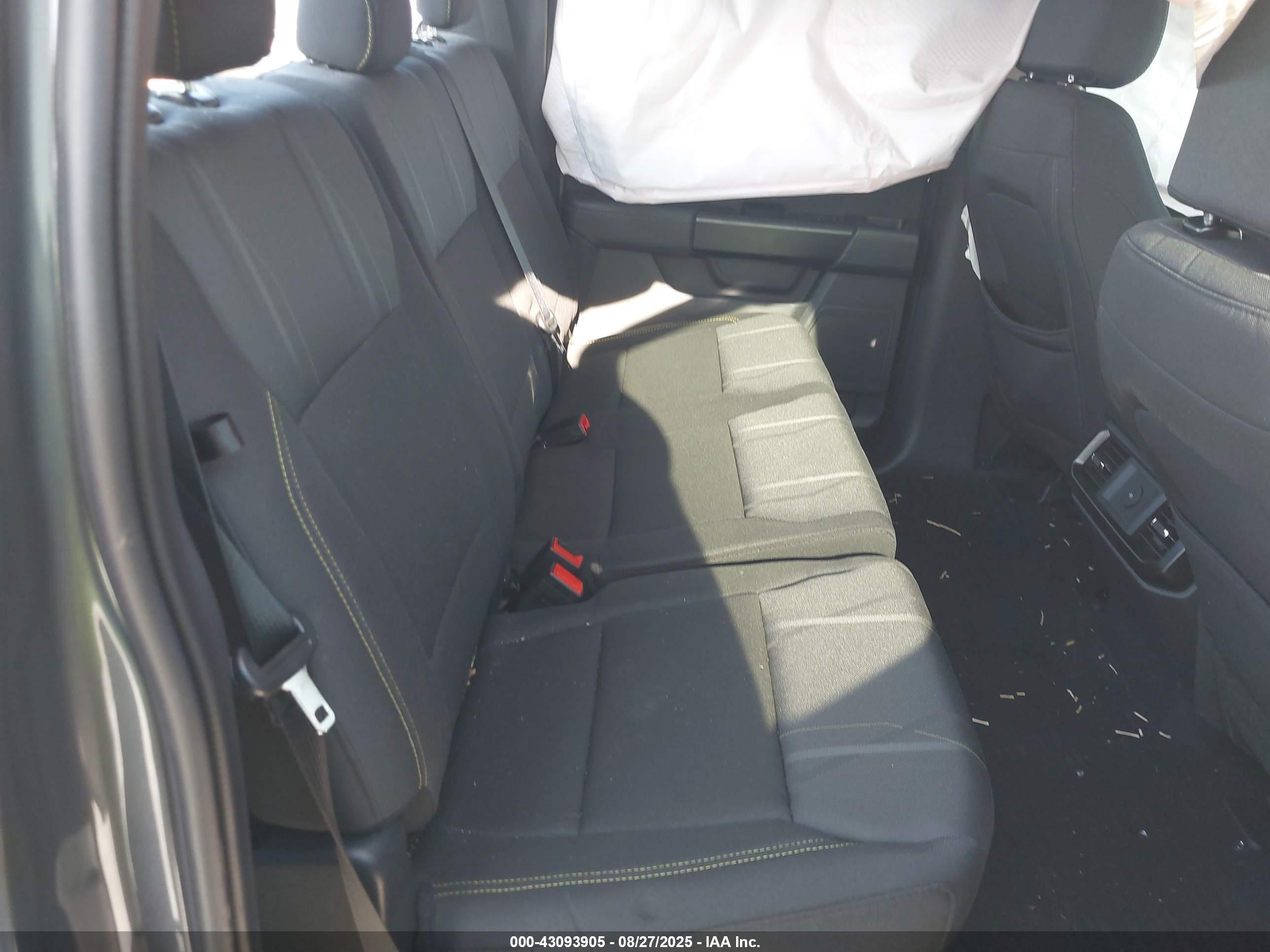 FORD F-150 image 8