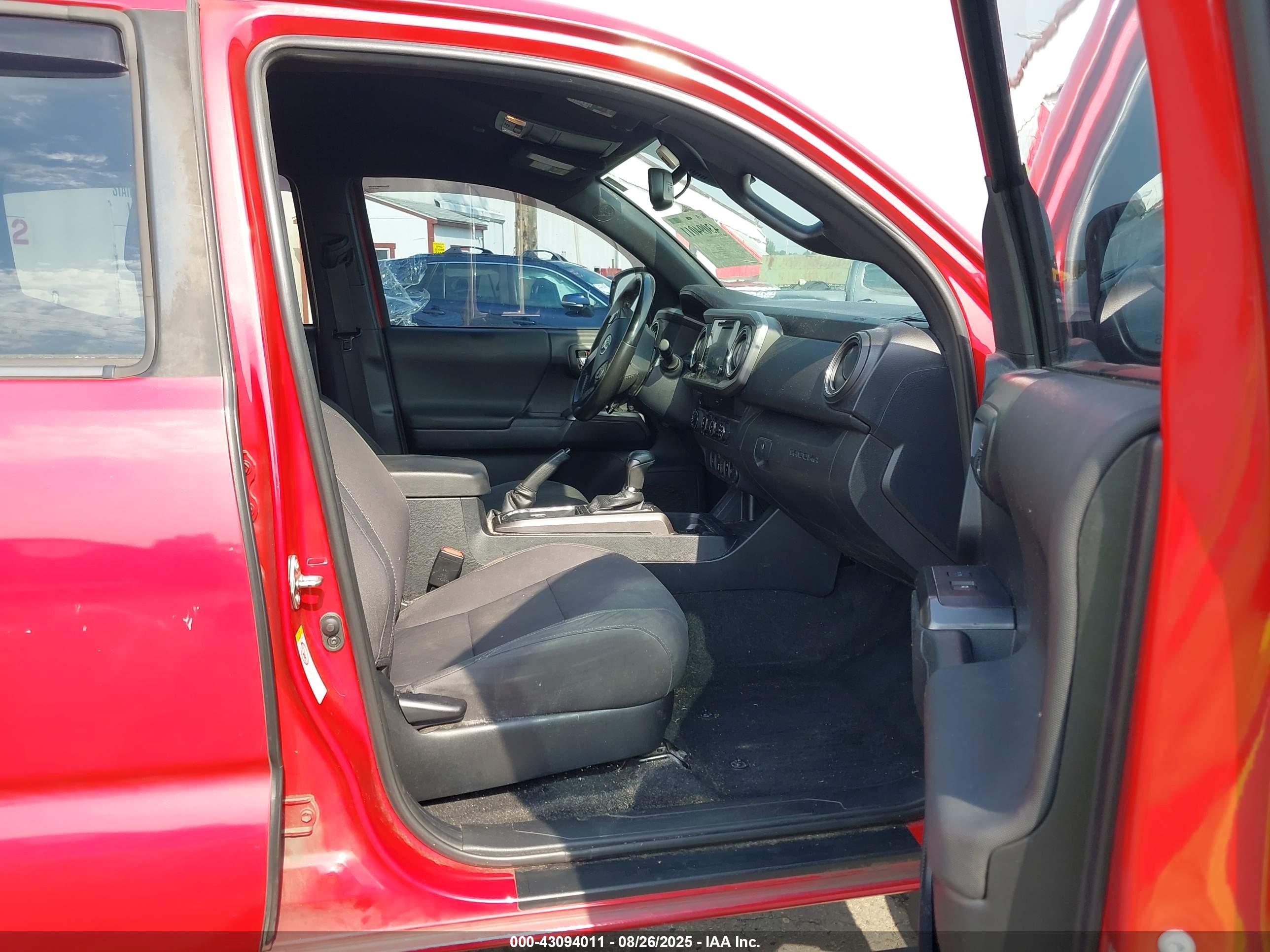 TOYOTA TACOMA image 5