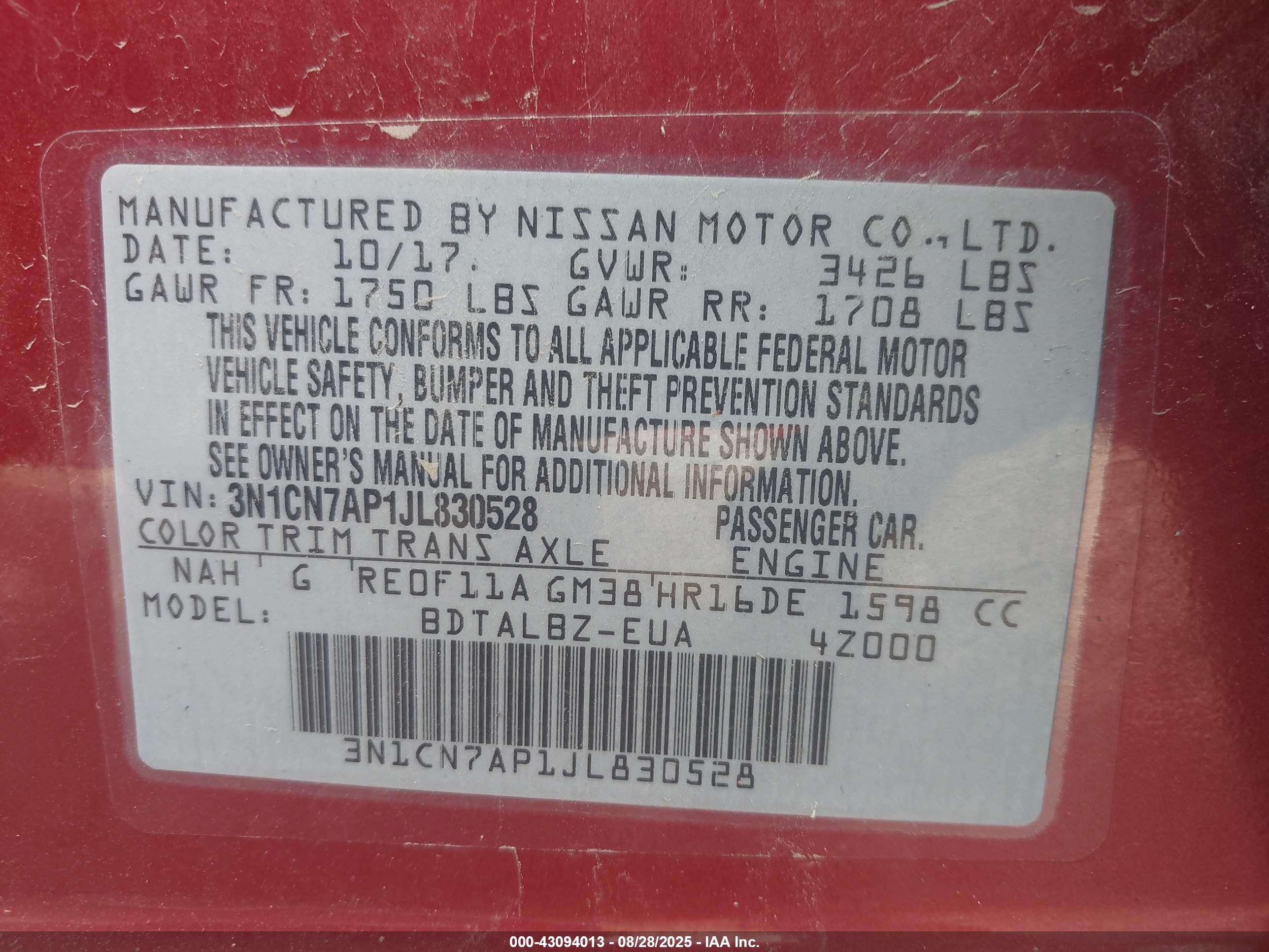 NISSAN VERSA image 9