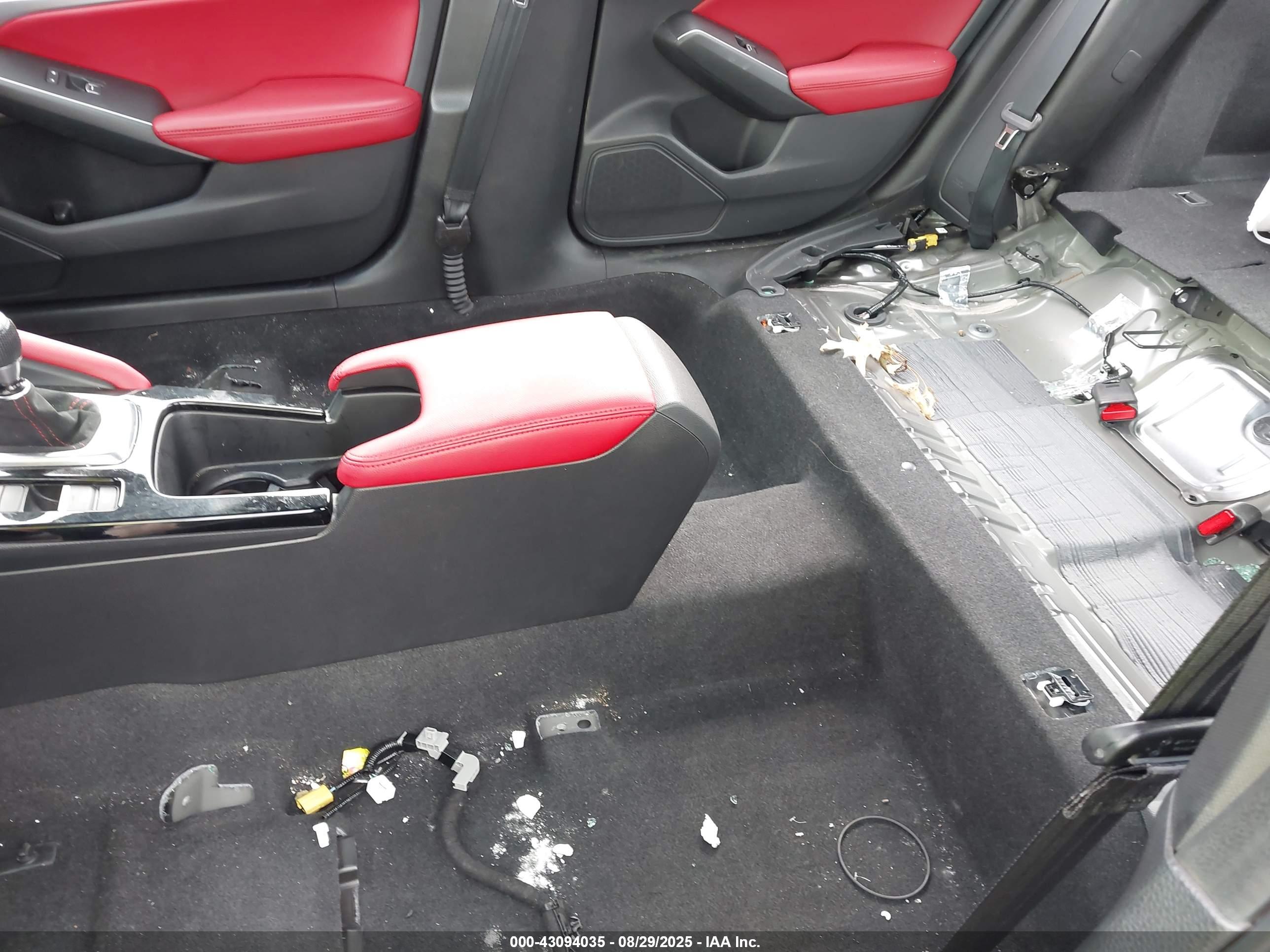 ACURA INTEGRA image 6