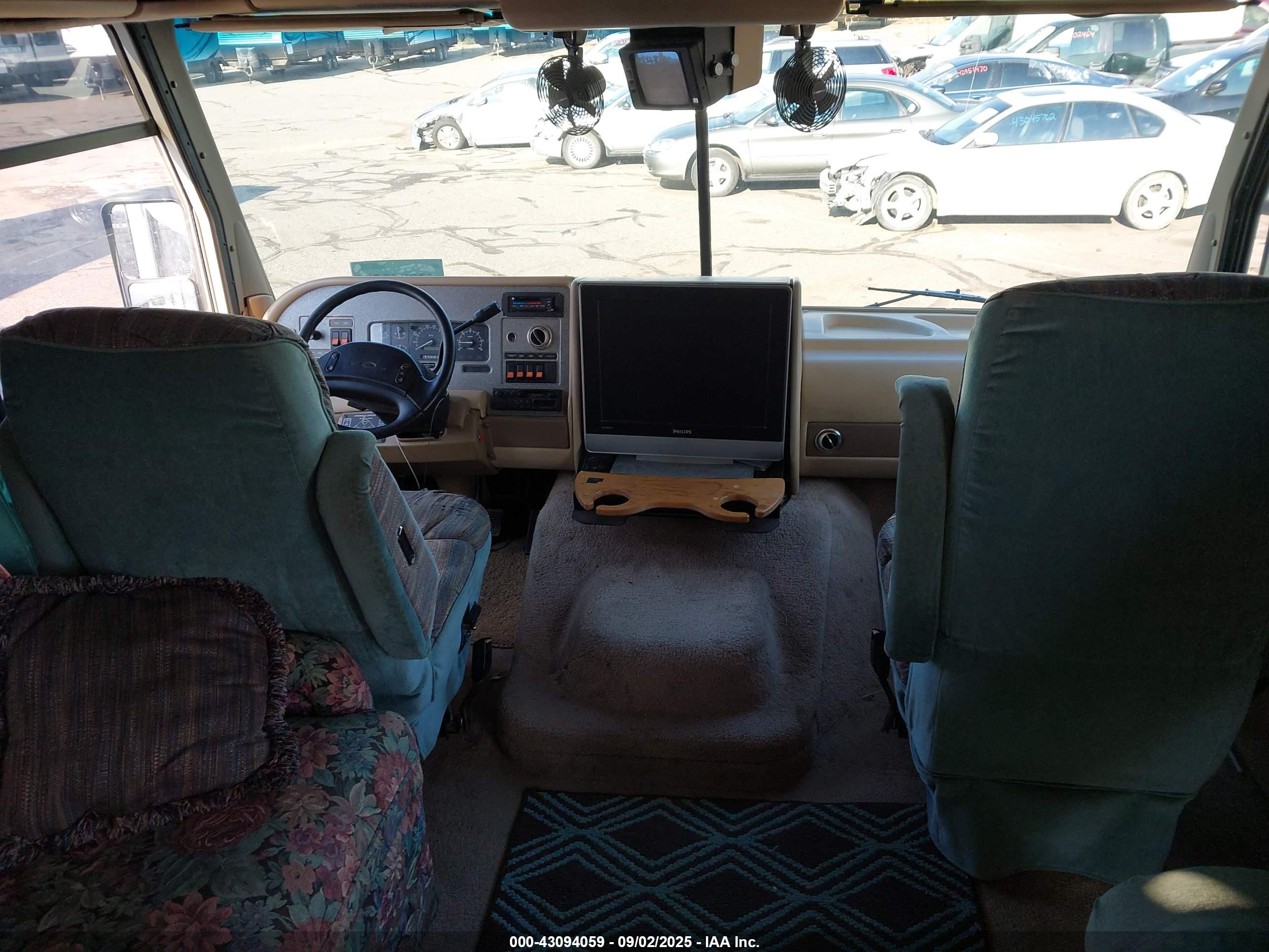 FORD F530 image 5