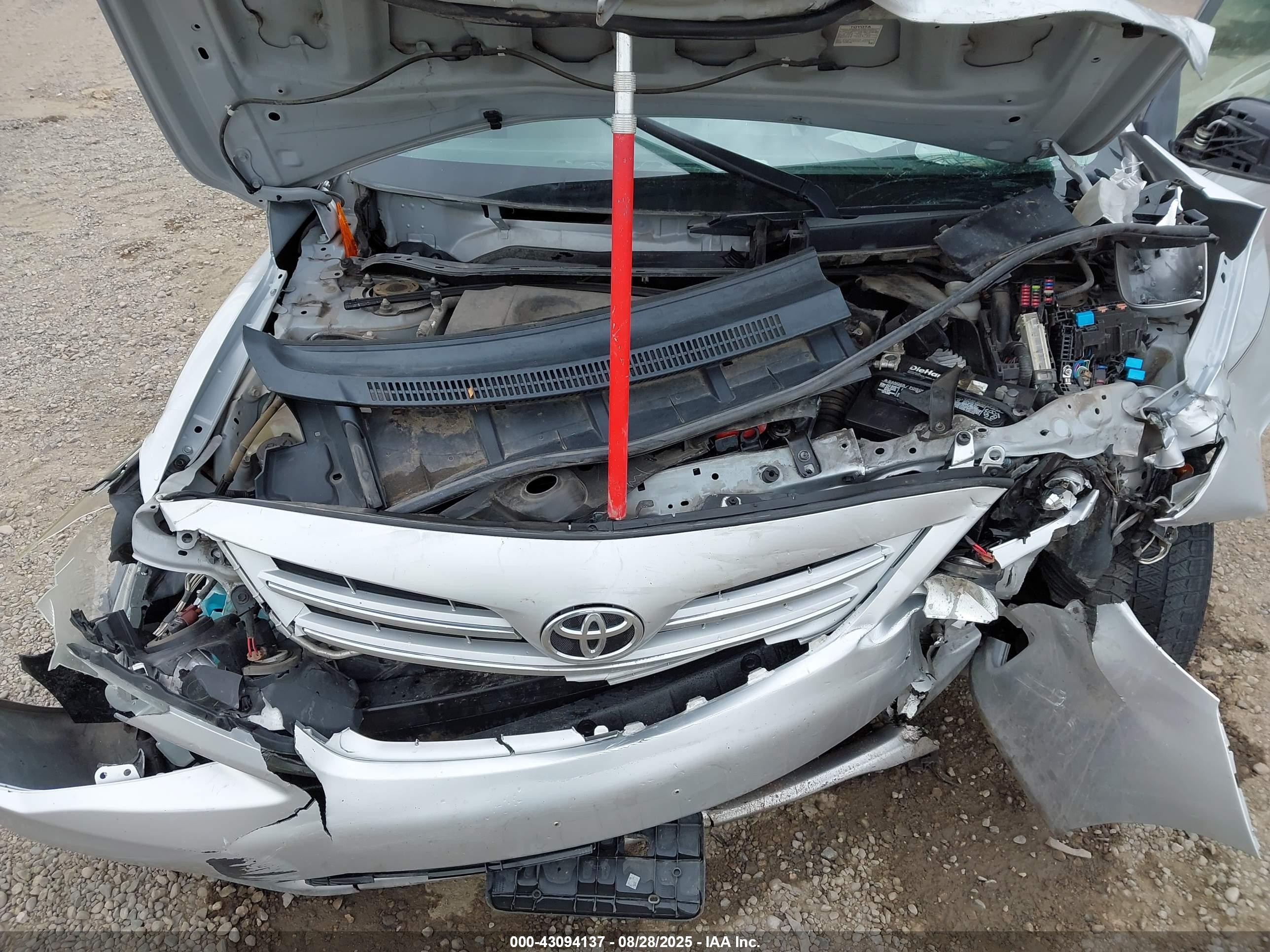 TOYOTA COROLLA image 10
