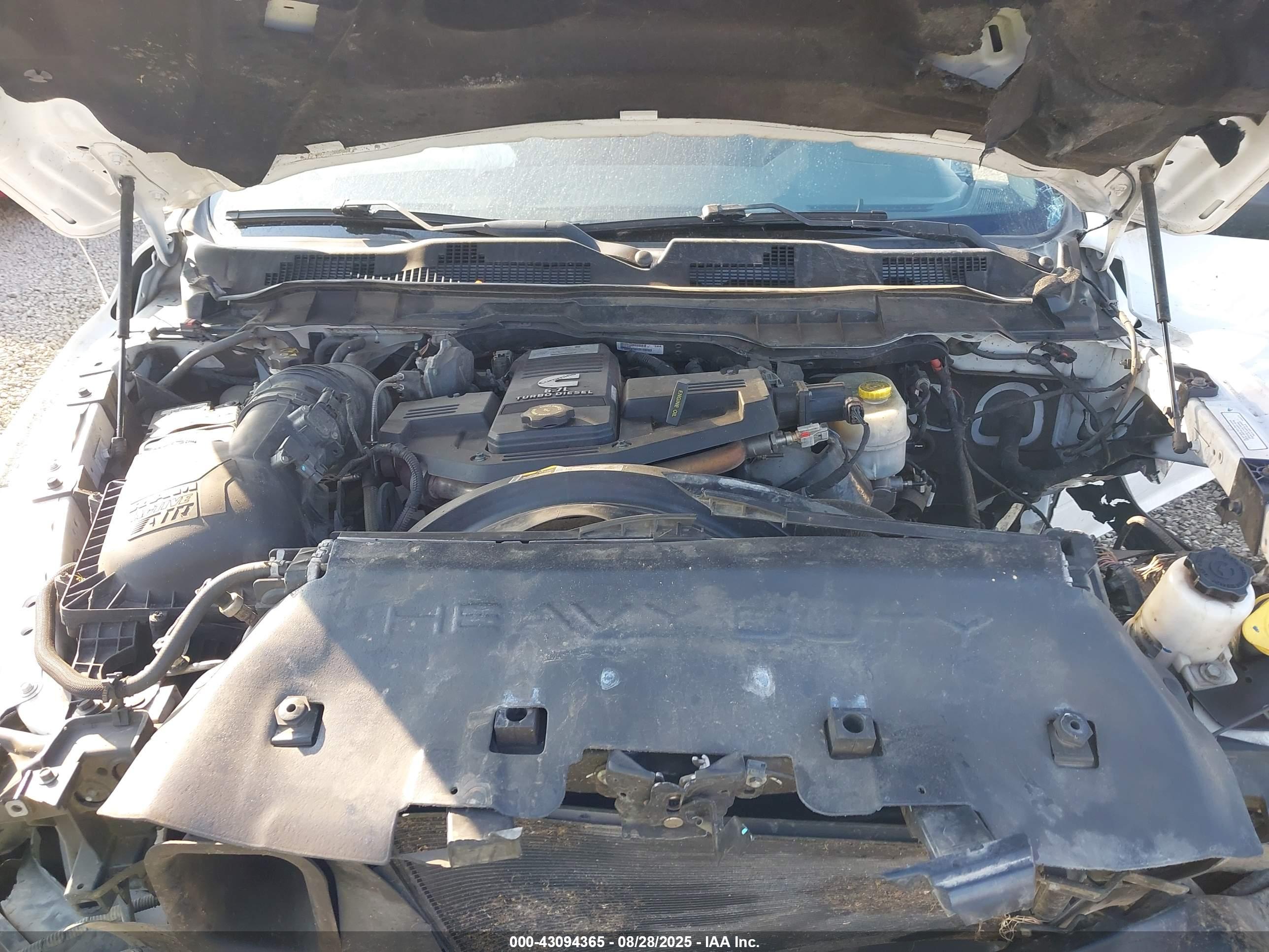 RAM 2500 image 10