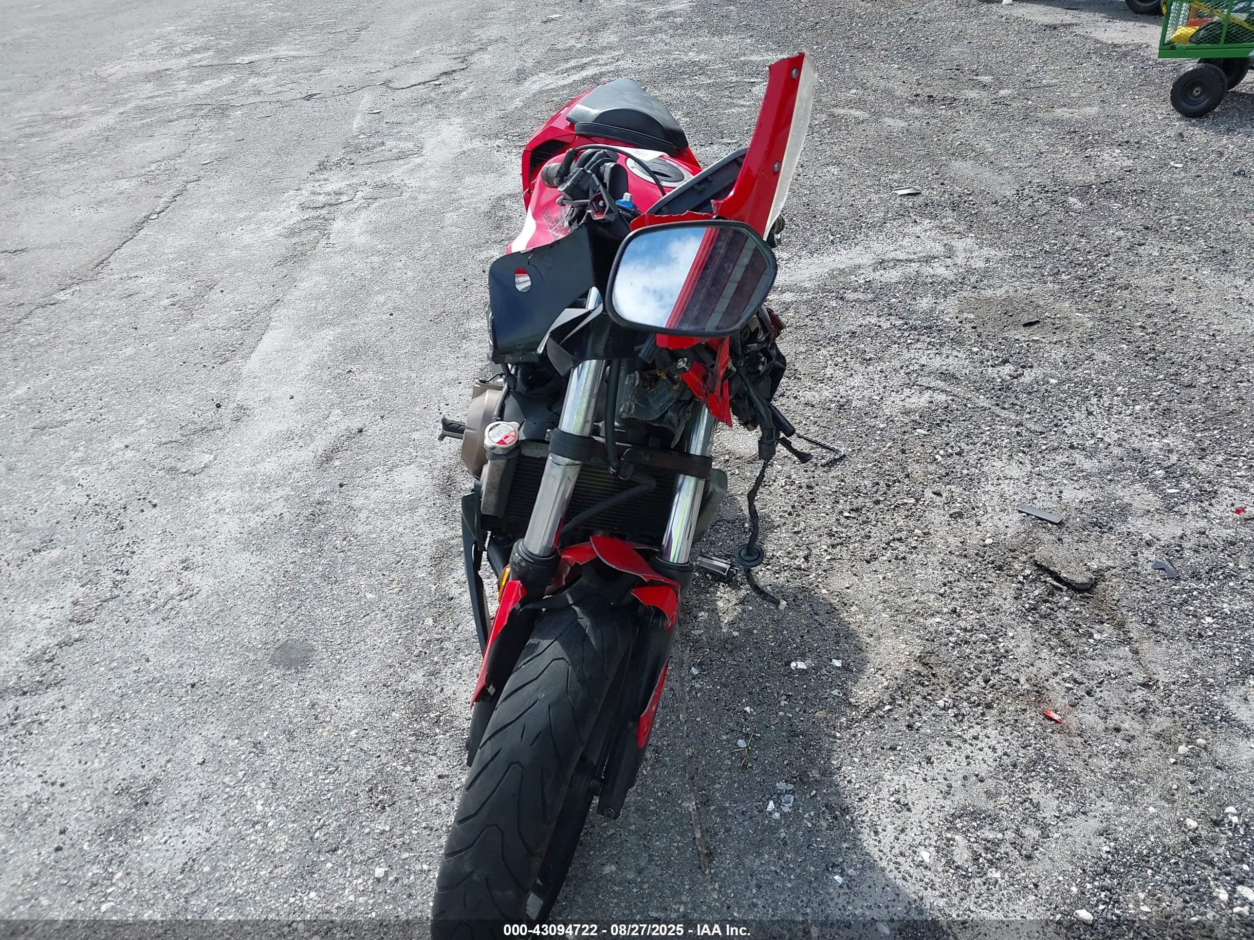 HONDA CBR500 image 5