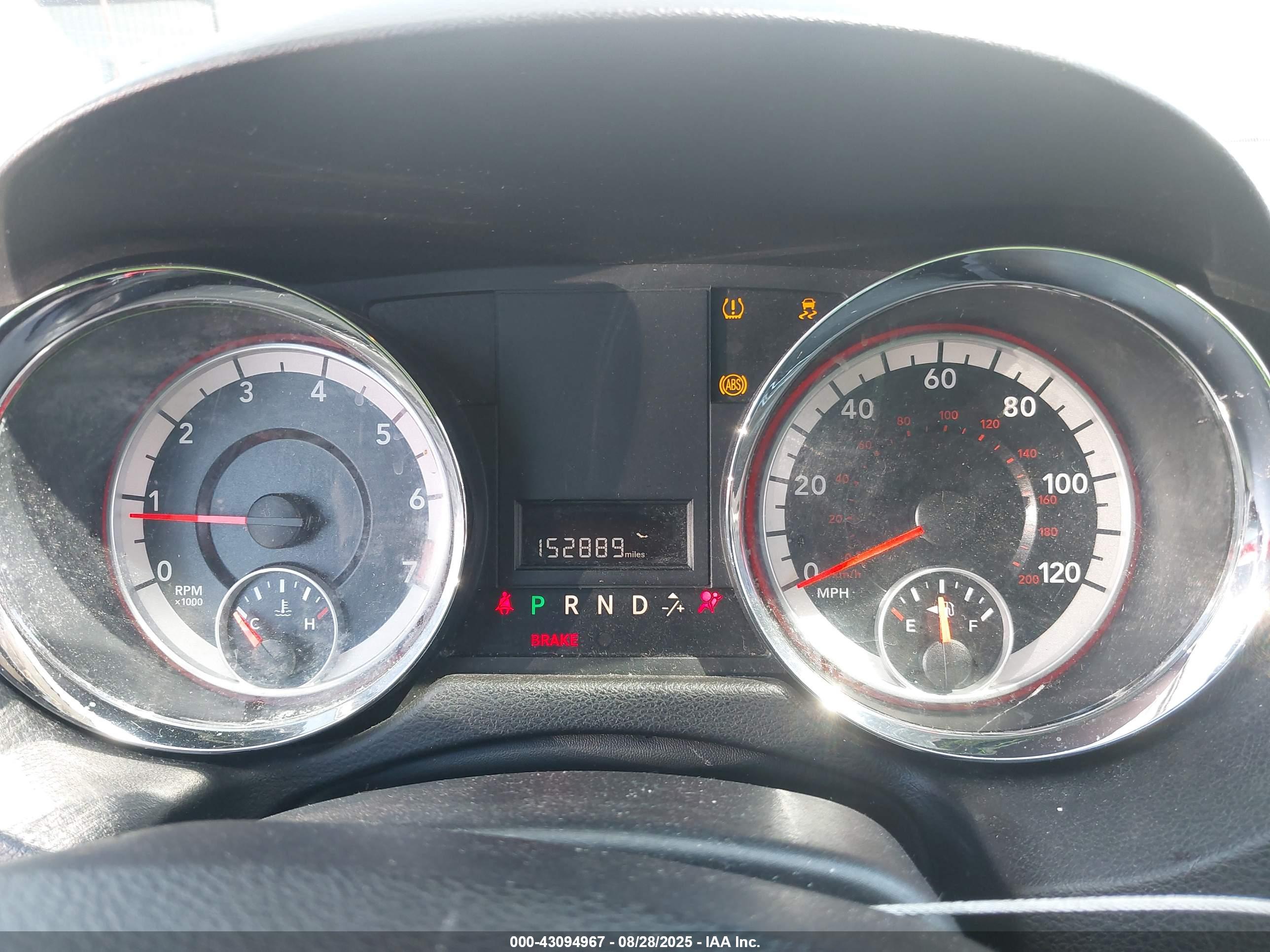 DODGE GRAND image 7